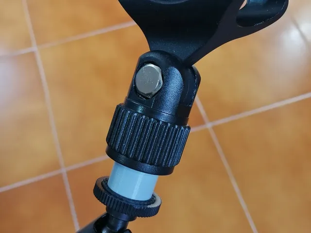 Adaptador / Adapter micro XLR to 1/4