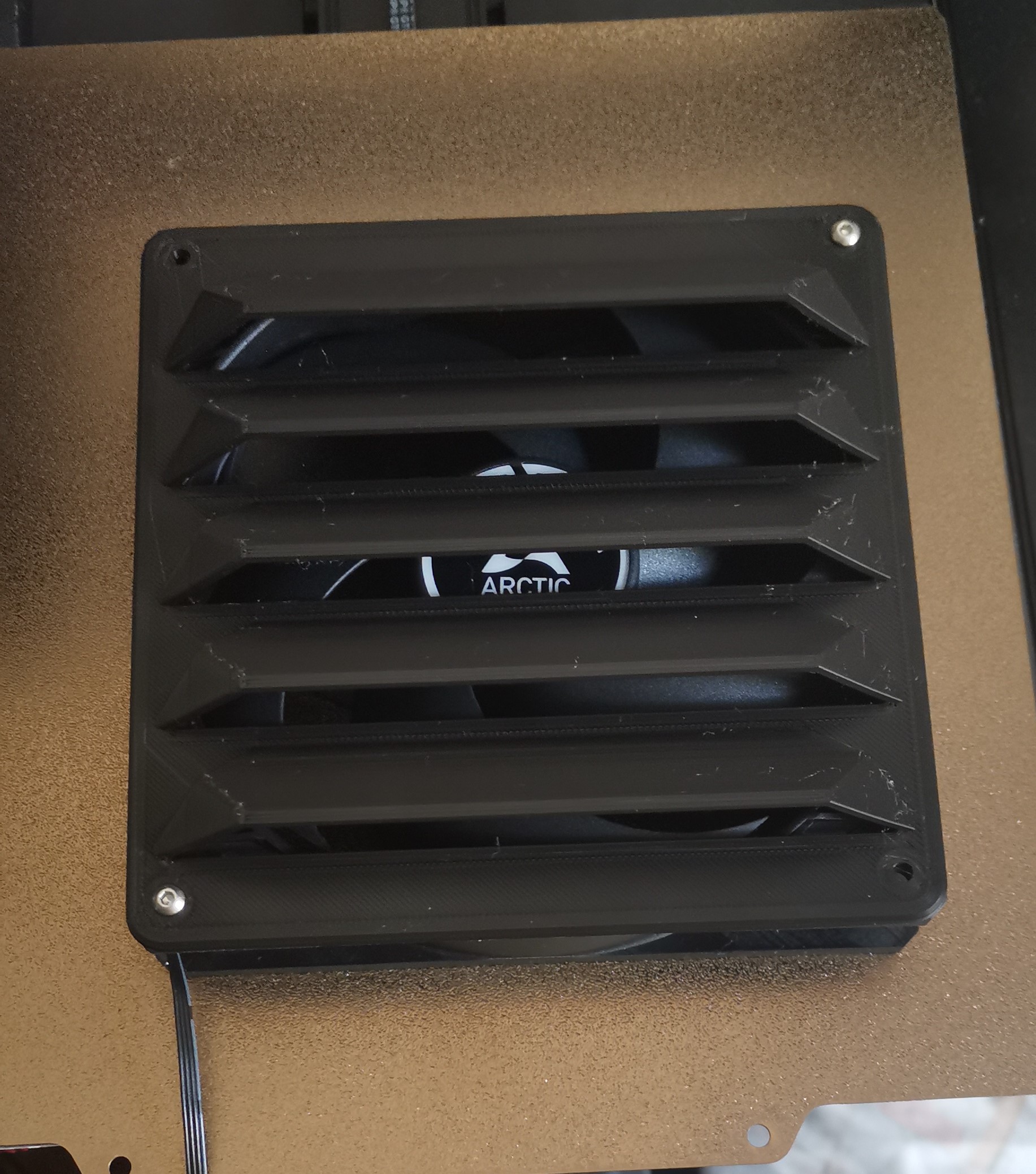 140mm Angular Louvre Fan Grill by Jessi Download free STL model