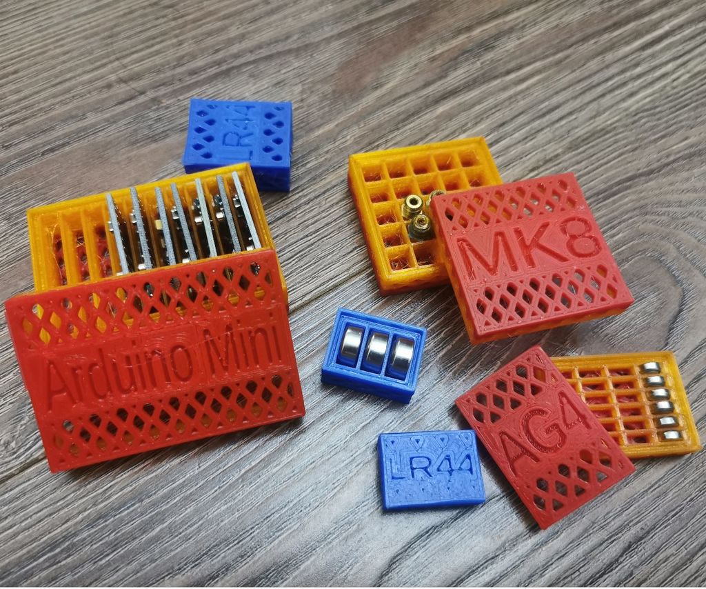 Customizable box with lettering and cells