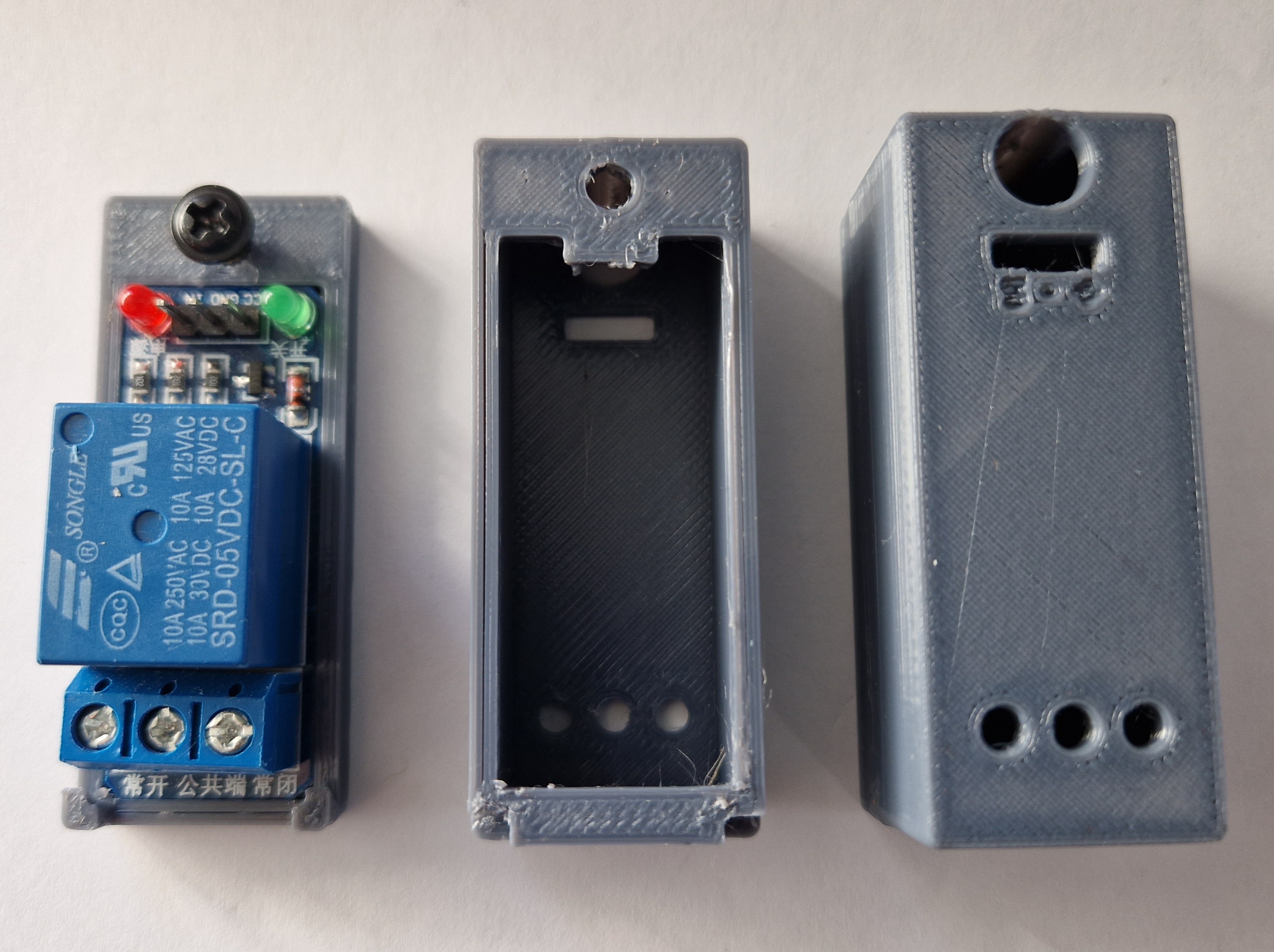 Relay module enclosure by Kalix Download free STL model