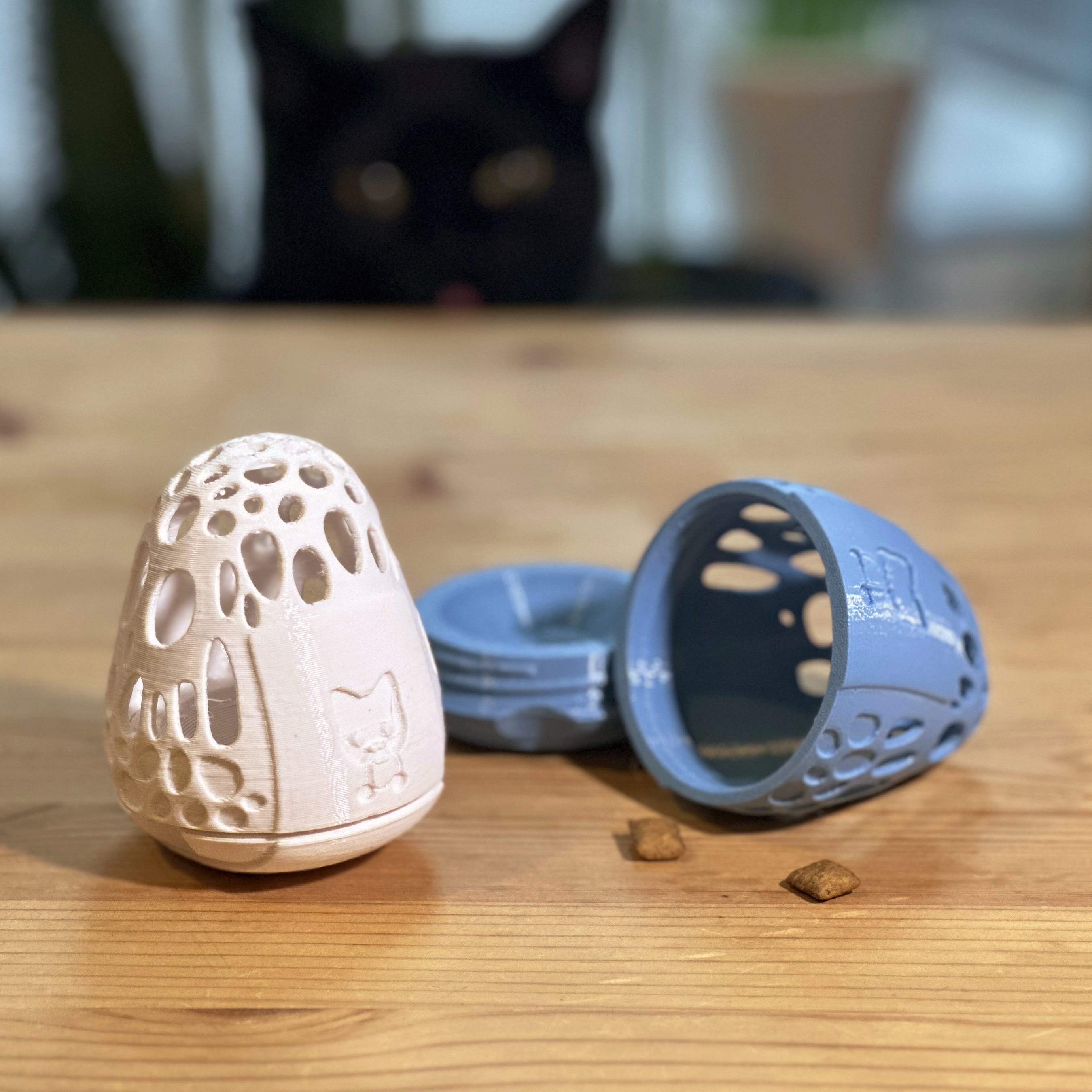 Onigiri cat ball - great for treats!