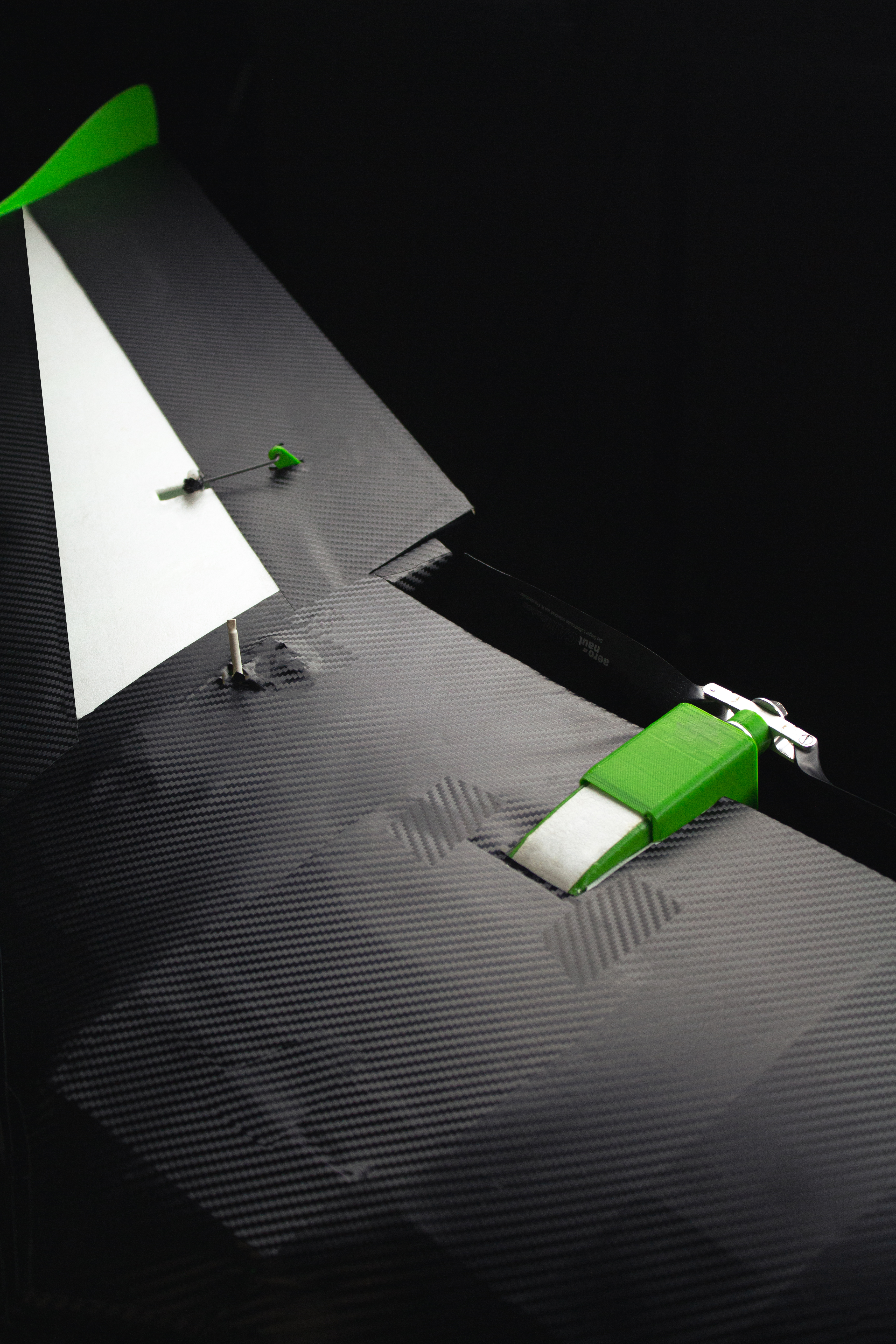 Autonomous Flying Wing — miniatura 4