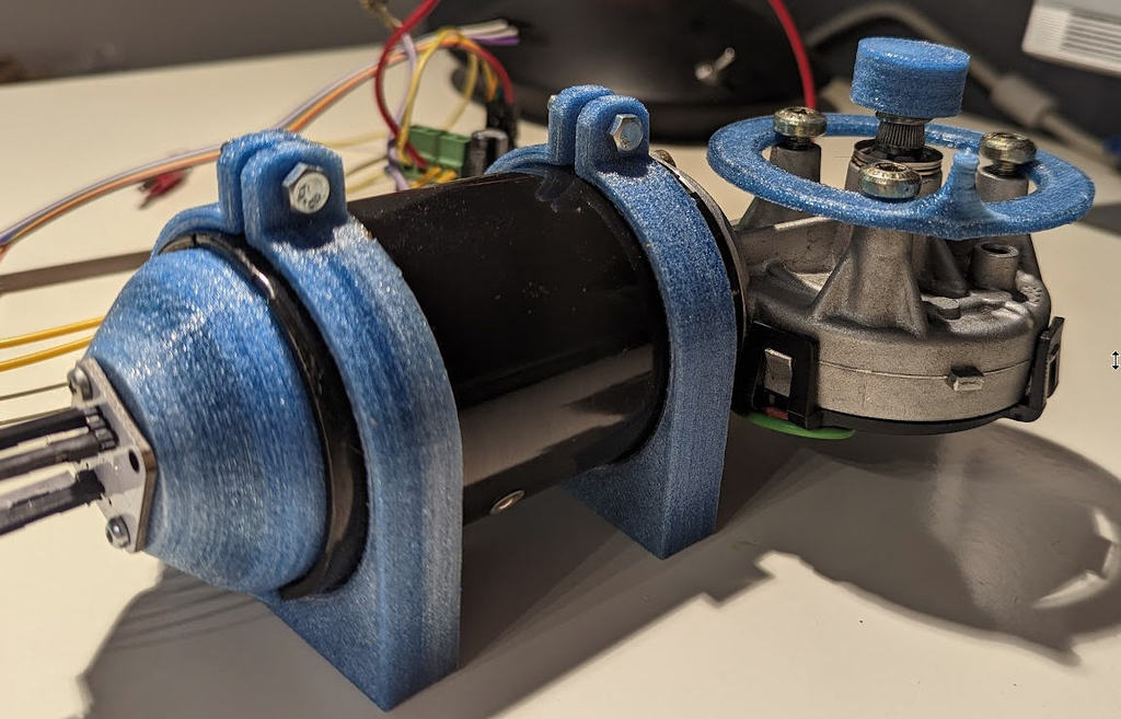 converting a wiper motor into a strong servo motor by freedom2000