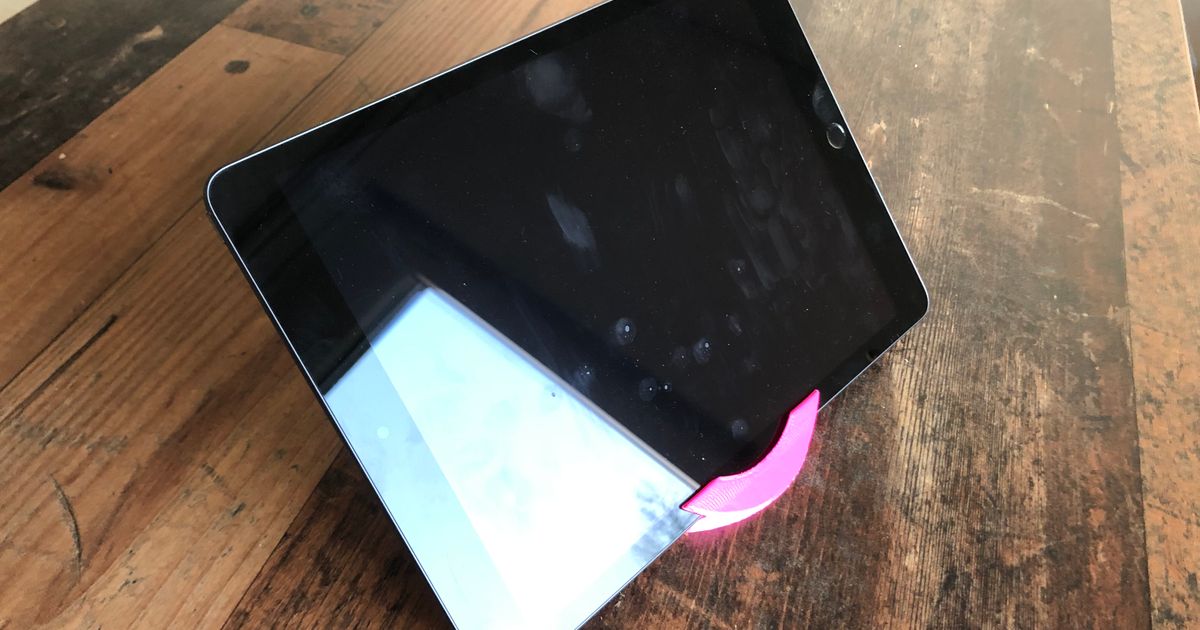 iPad holder by diktux Download free STL model