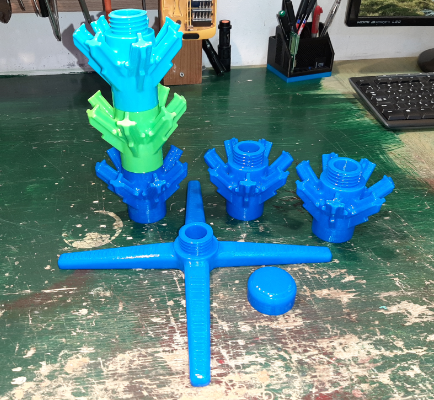Miniatura 3 do modelo 3D Stand for drying beer bottles