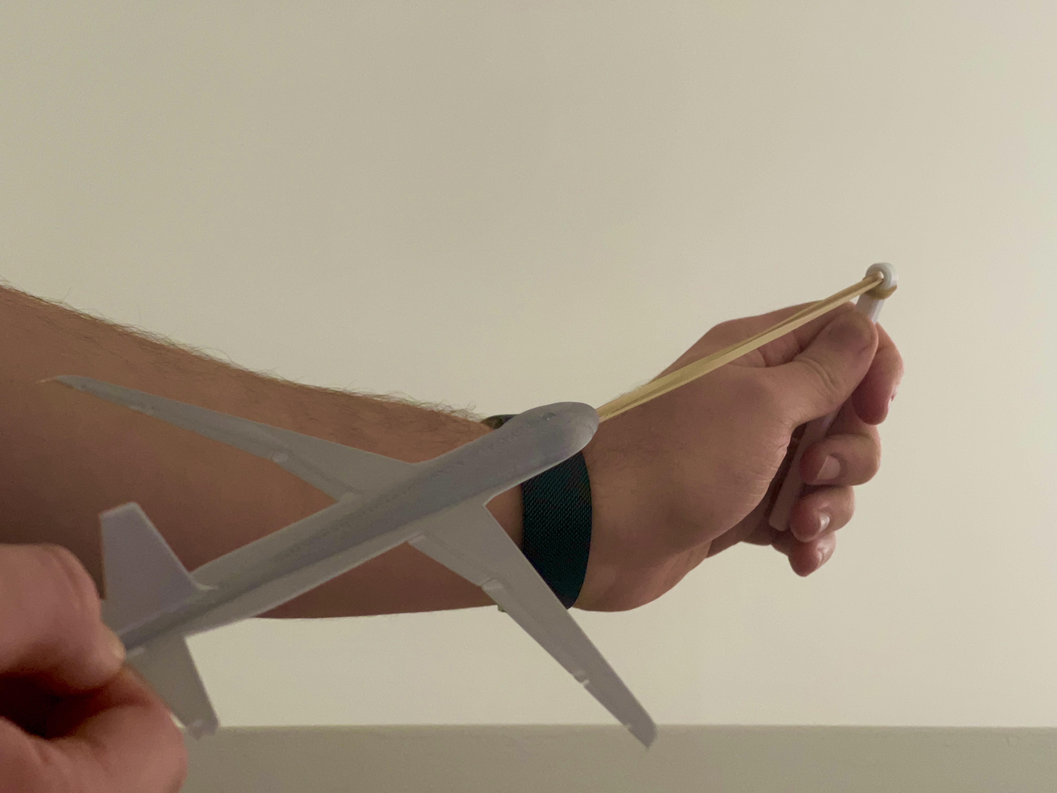 Airbus A320 slingshot glider (Only need 1 elastic band!) by DieHard