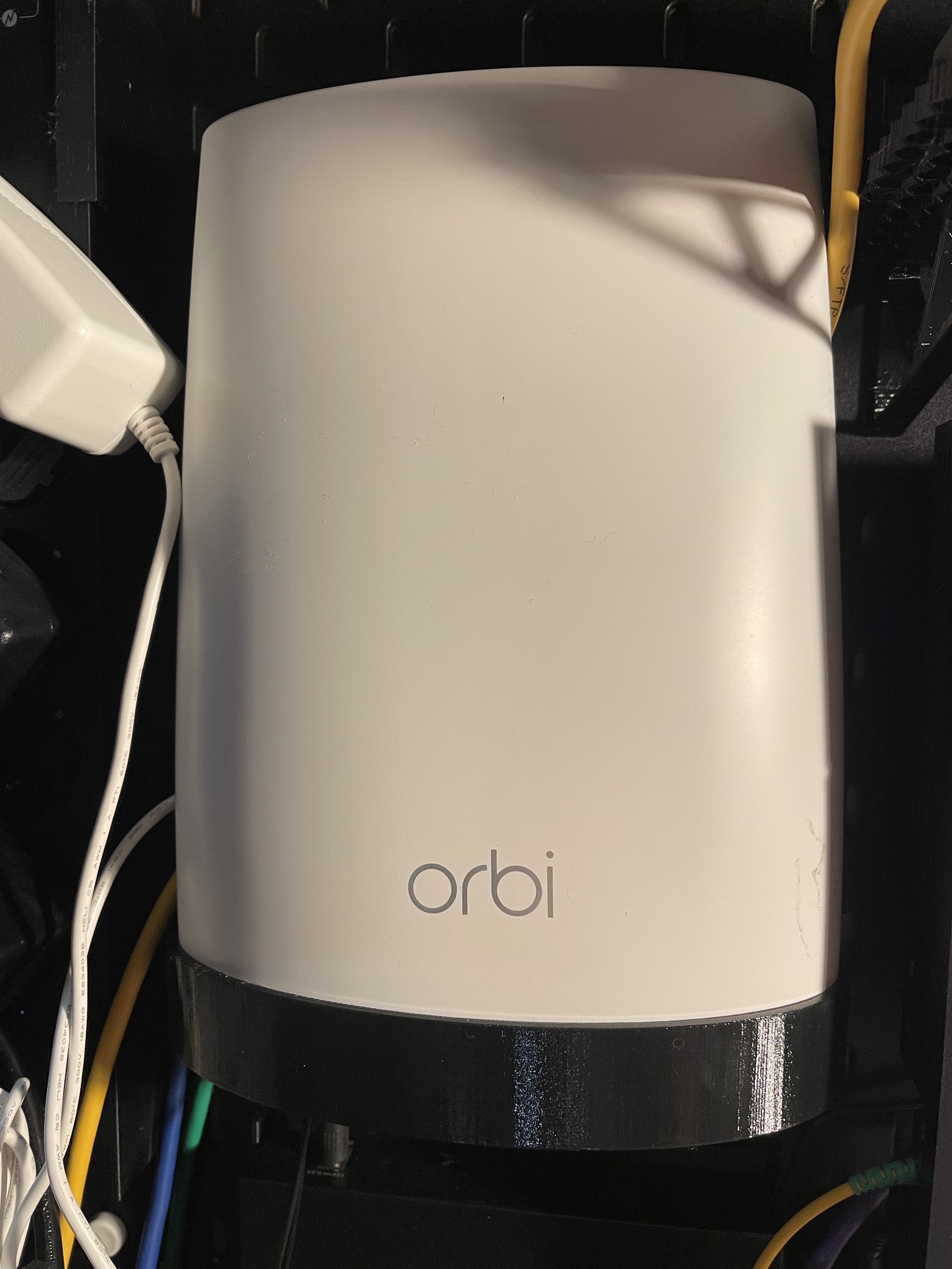 Ikea Skadis - Netgear Orbi stand