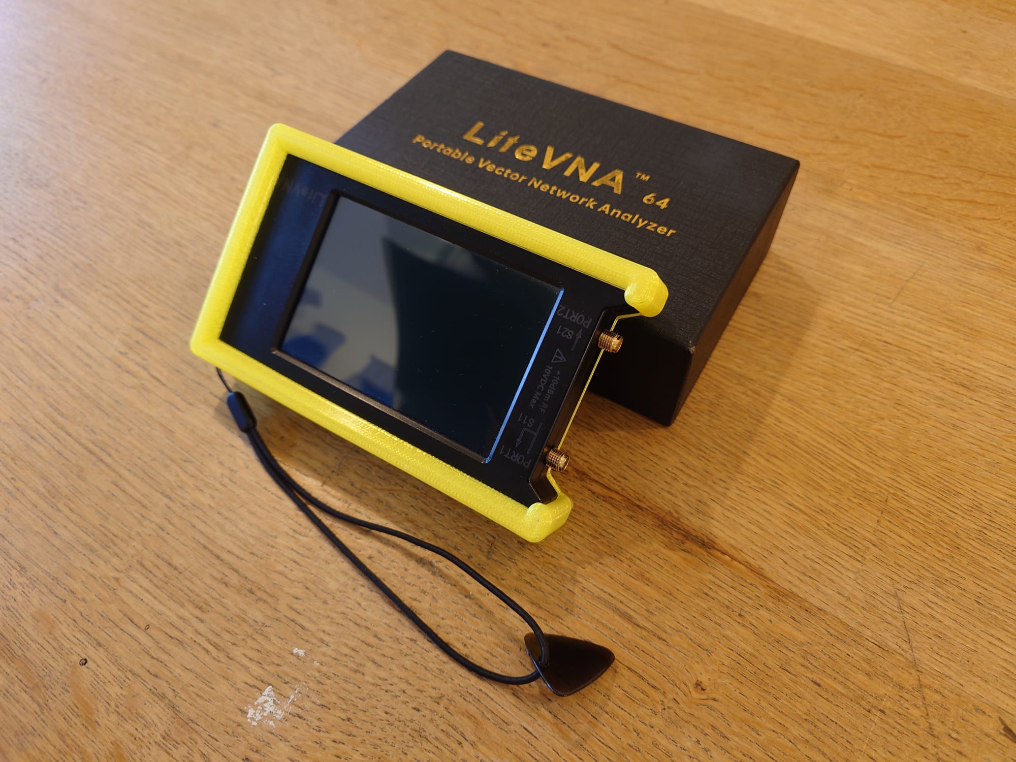 Bumper case for LiteVNA 64 / NanoVNA vector network analyser