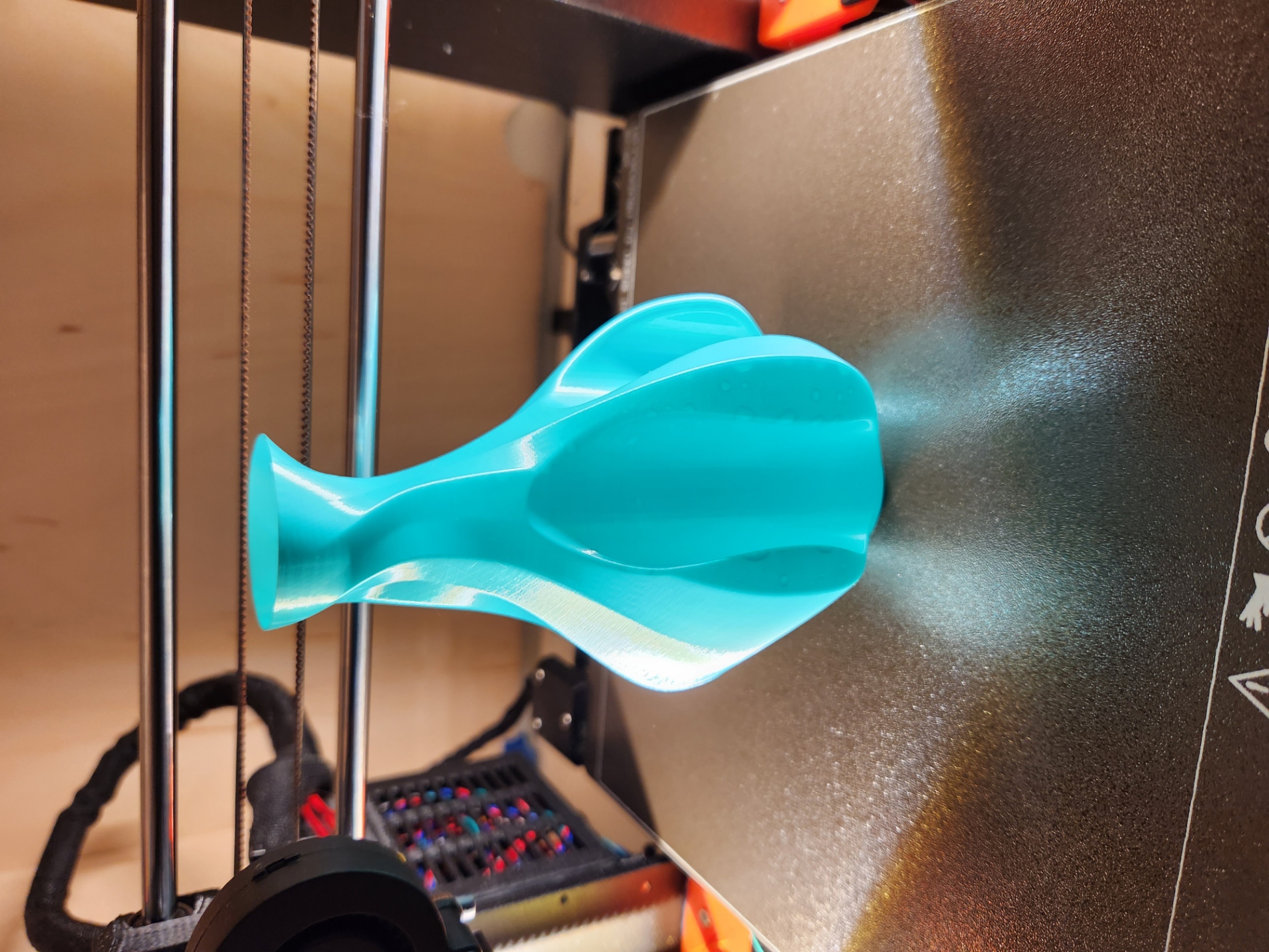 Watering Can with molded handle (Vase Mode print)