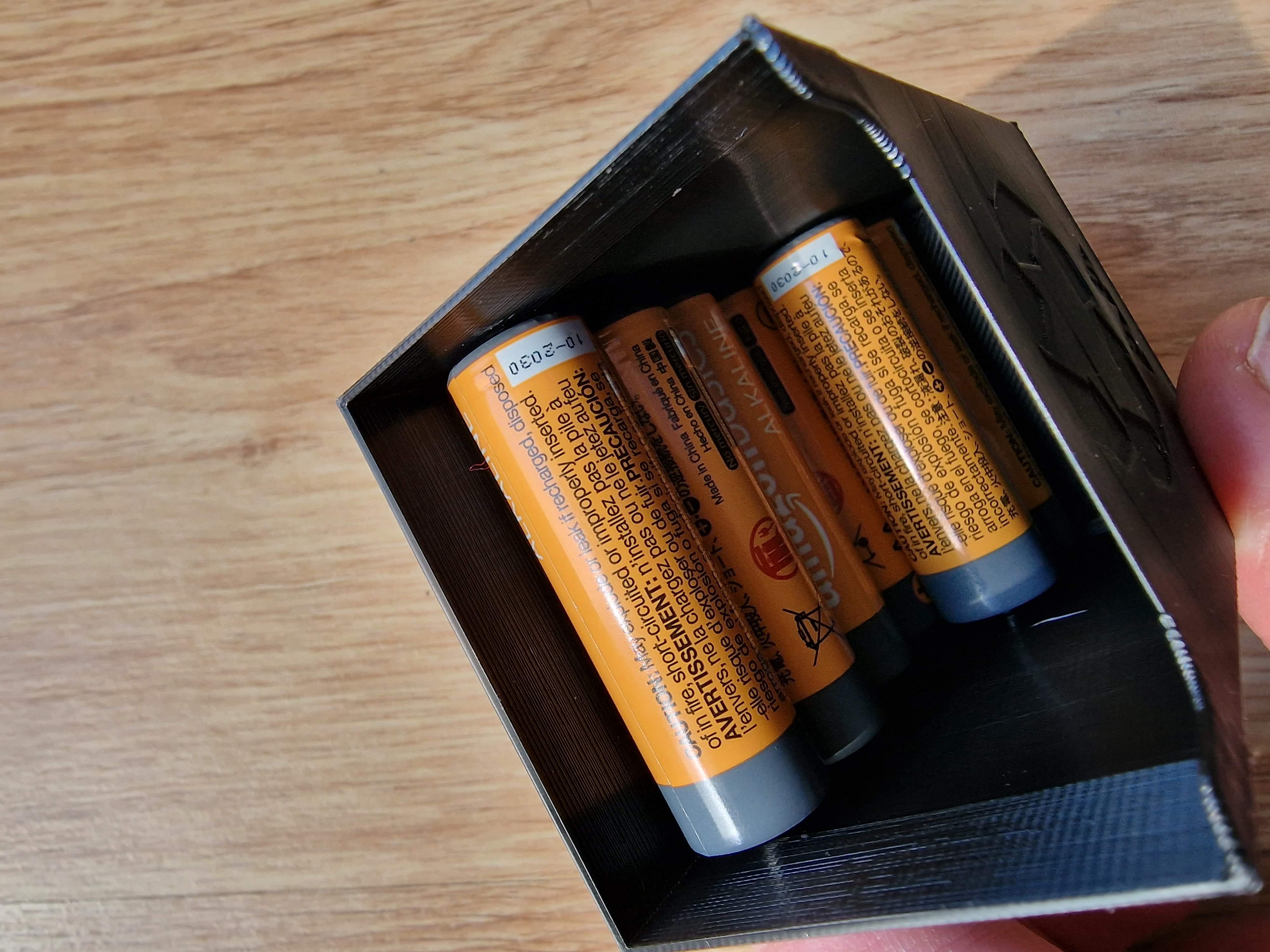 Battery Box for AA Batteries Vase Mode by VaReTaS Download free STL