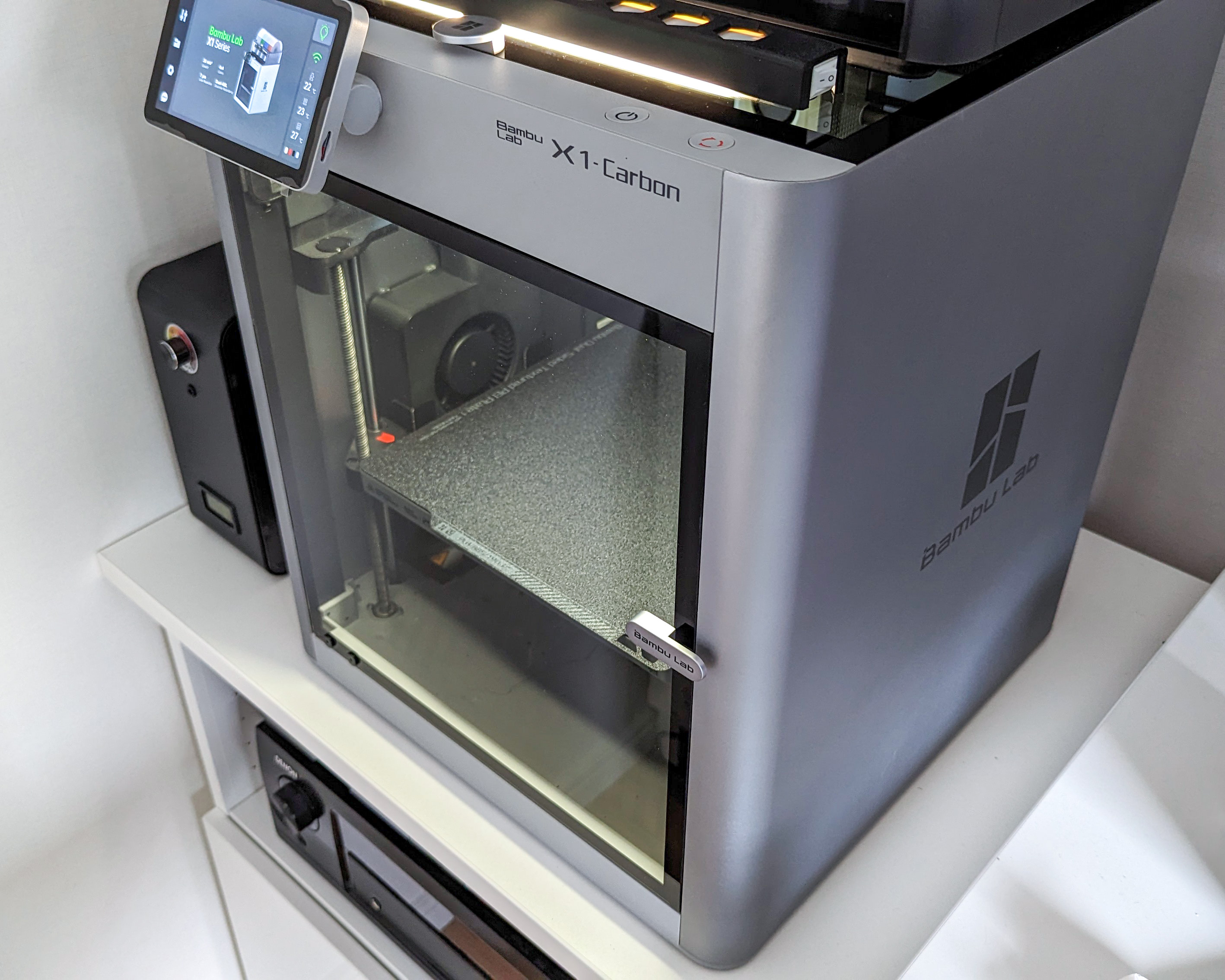 Easy to use Light for Bambu Lab X1C & P1S by kerngebiet Download free