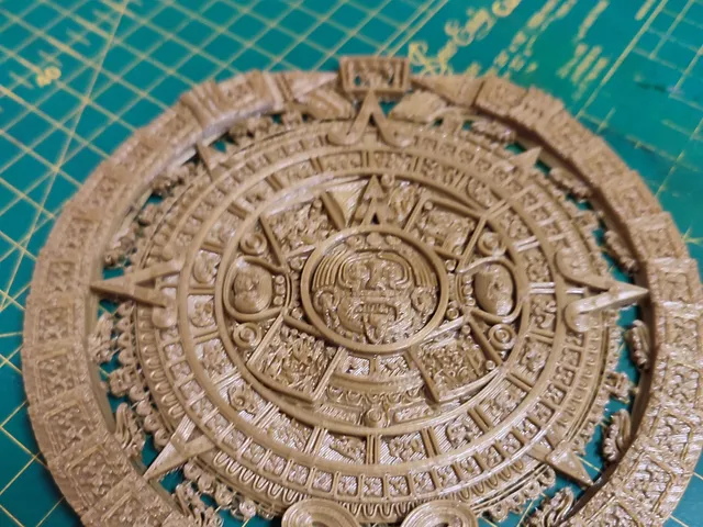 Aztec Mayan calendar