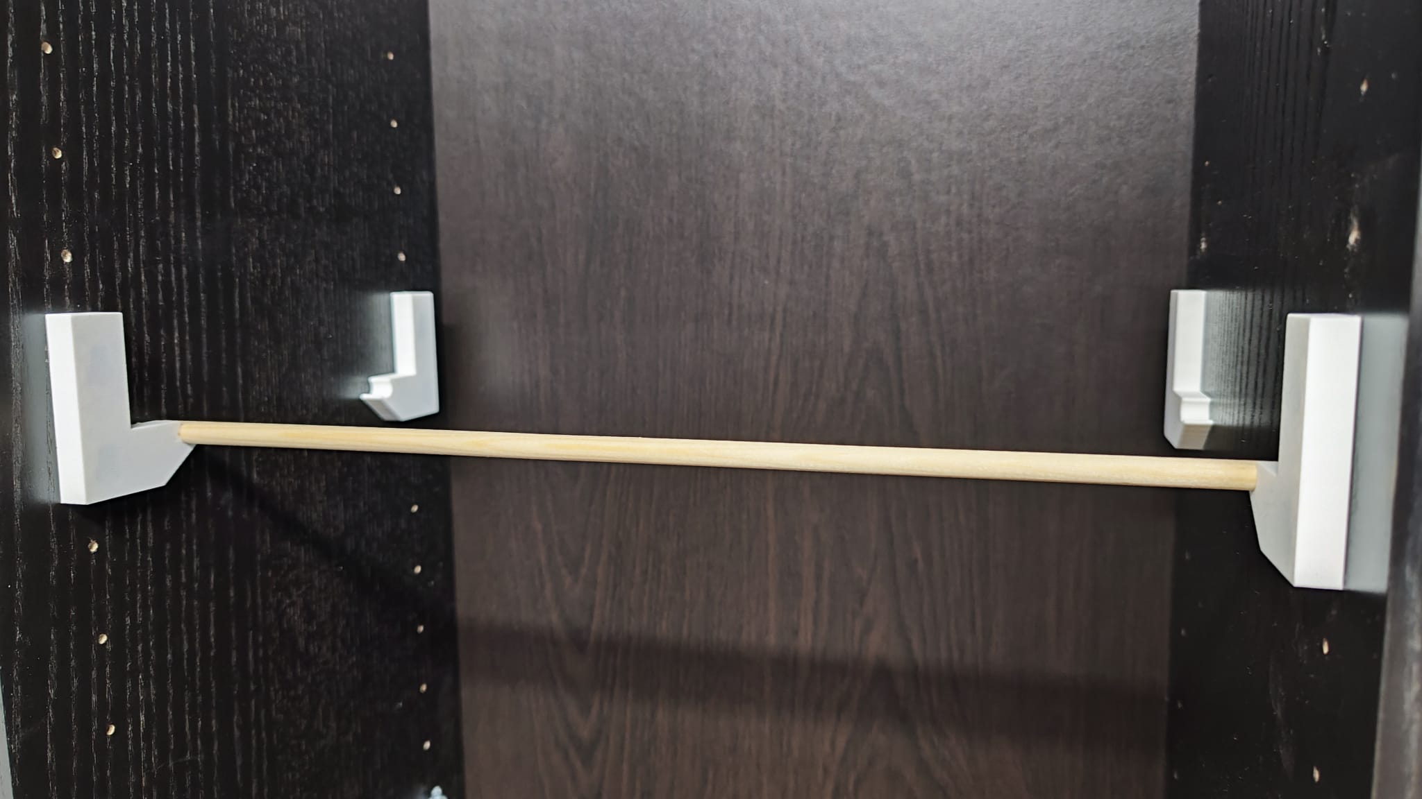 IKEA Billy Spool Holder Without drilling or screwing! by Cybercat