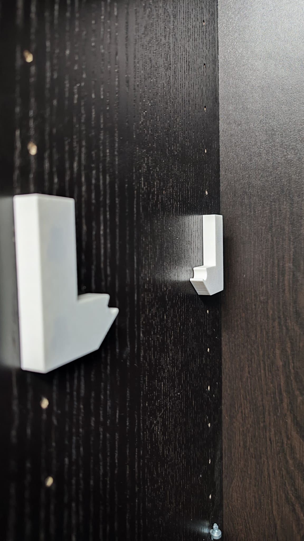 IKEA Billy Spool Holder Without drilling or screwing! by Cybercat