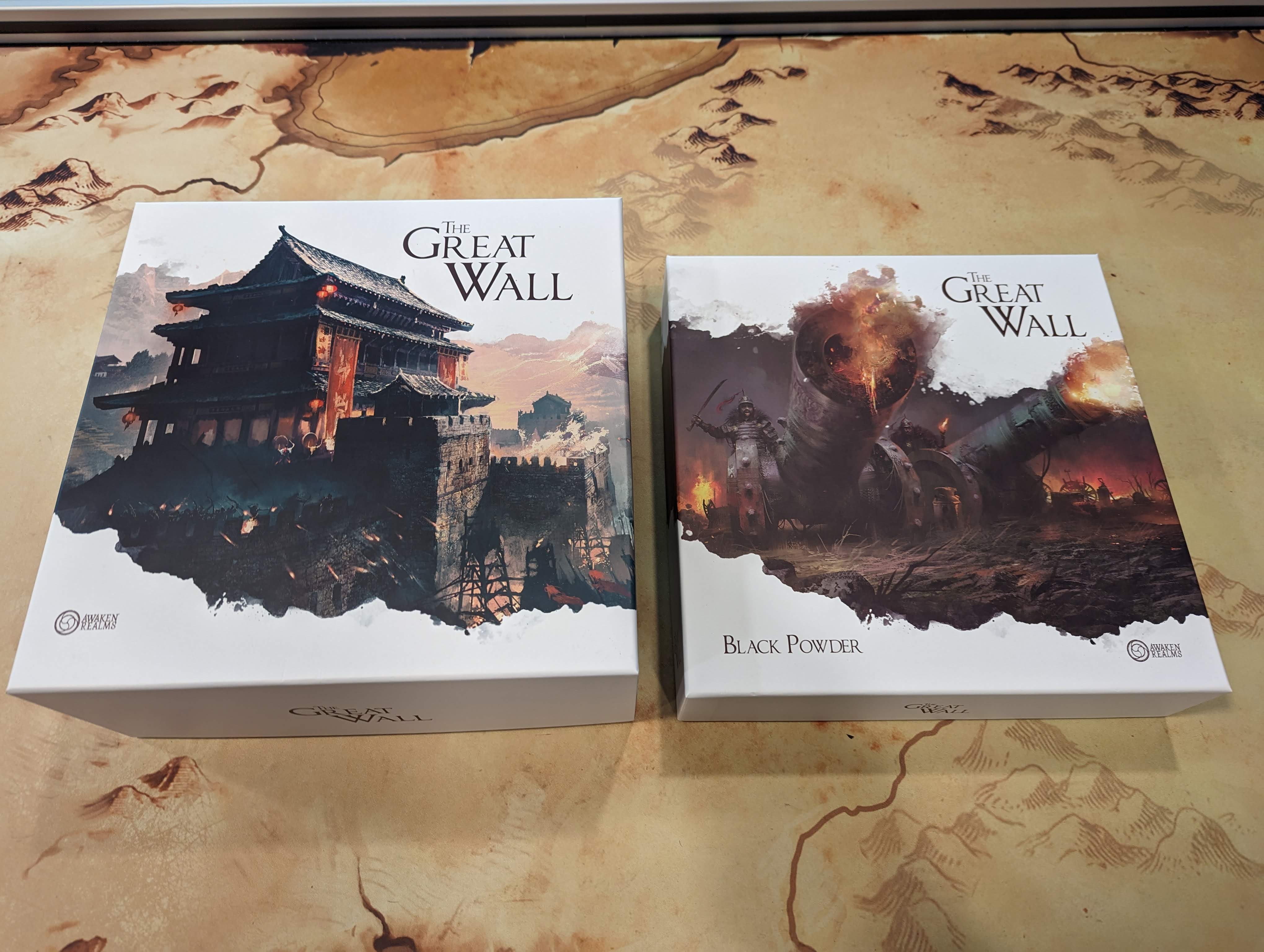 The Great Wall board game insert / organizer with sleeved cards, assembled towers & walls by
