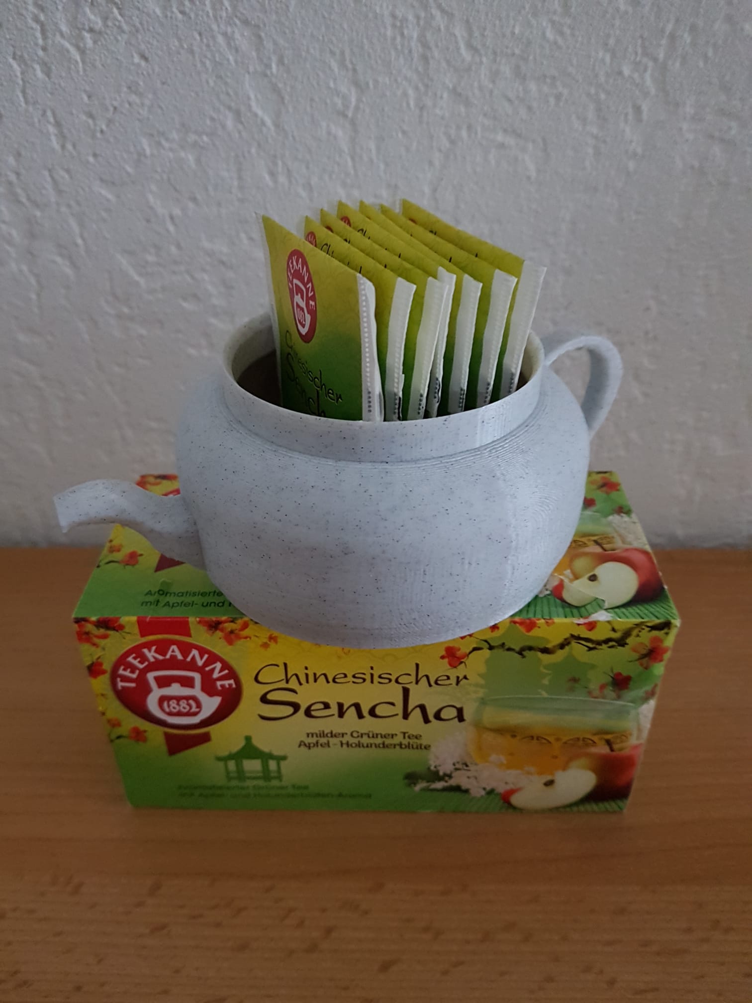 Teakettle Teaholder for packed and loose Tea (Grandma loves it)