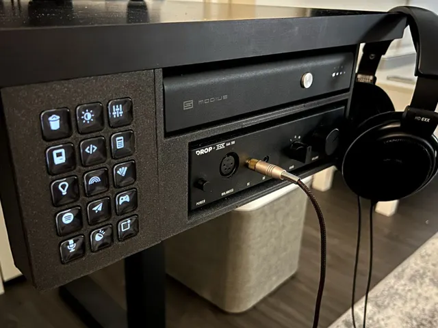 Stream Deck Mk.2 Under Desk Mount