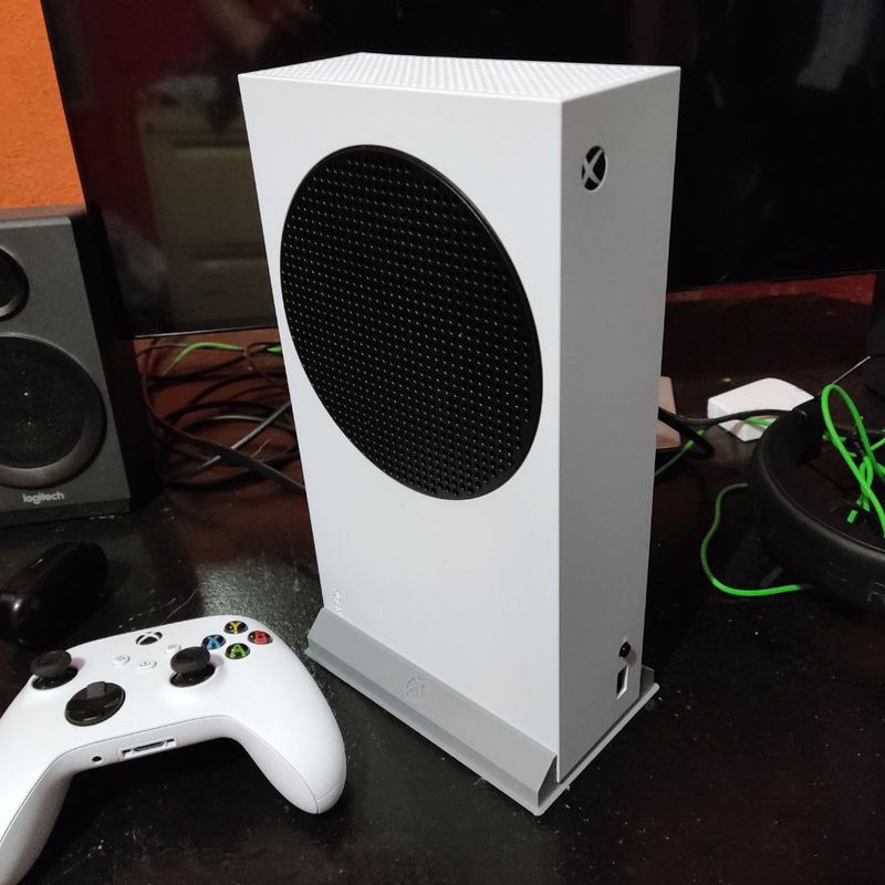 【ほぼ未使用美品】Xbox Series S sddefault.jpg