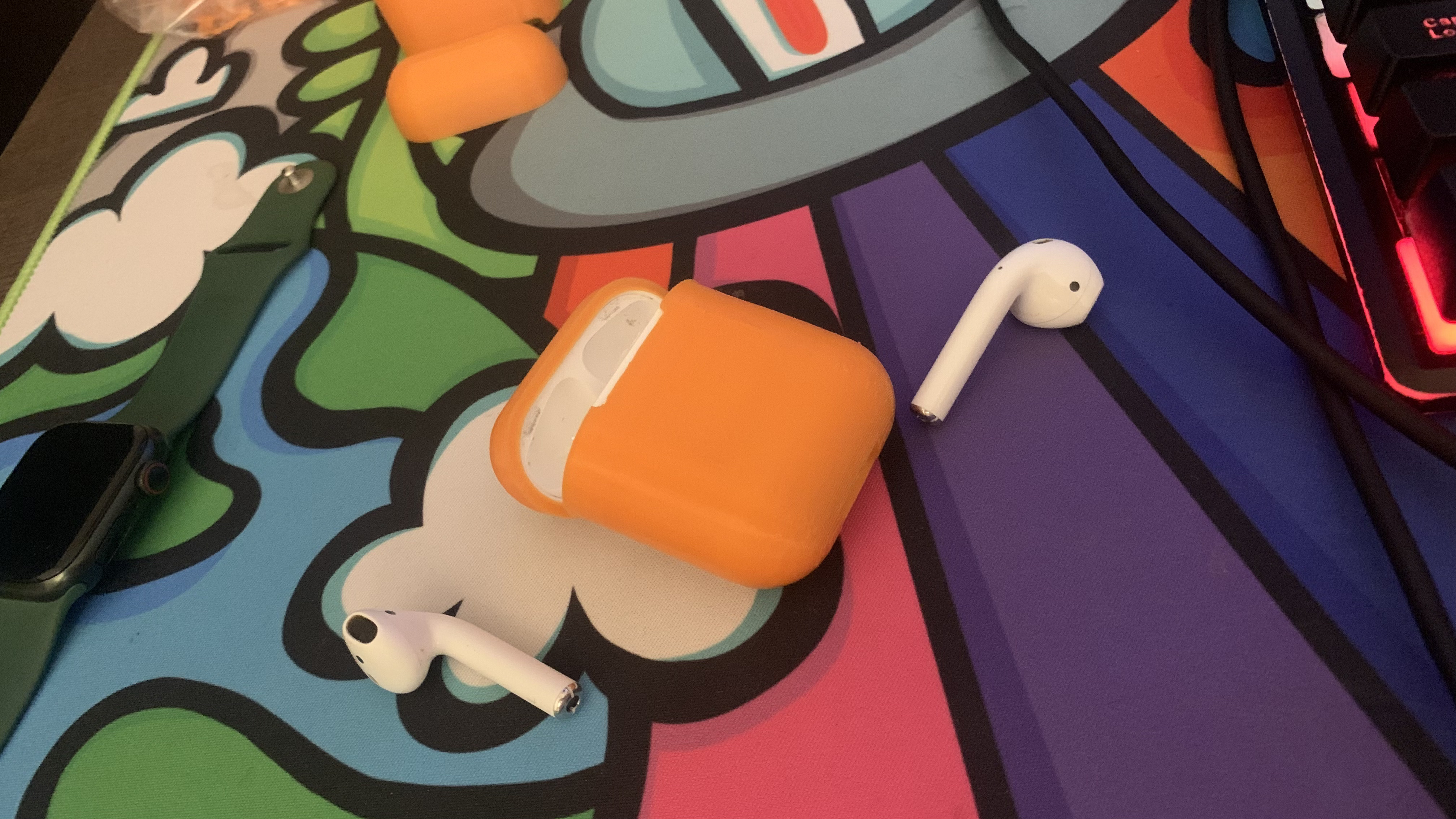 Airpods case (TPU ONLY)