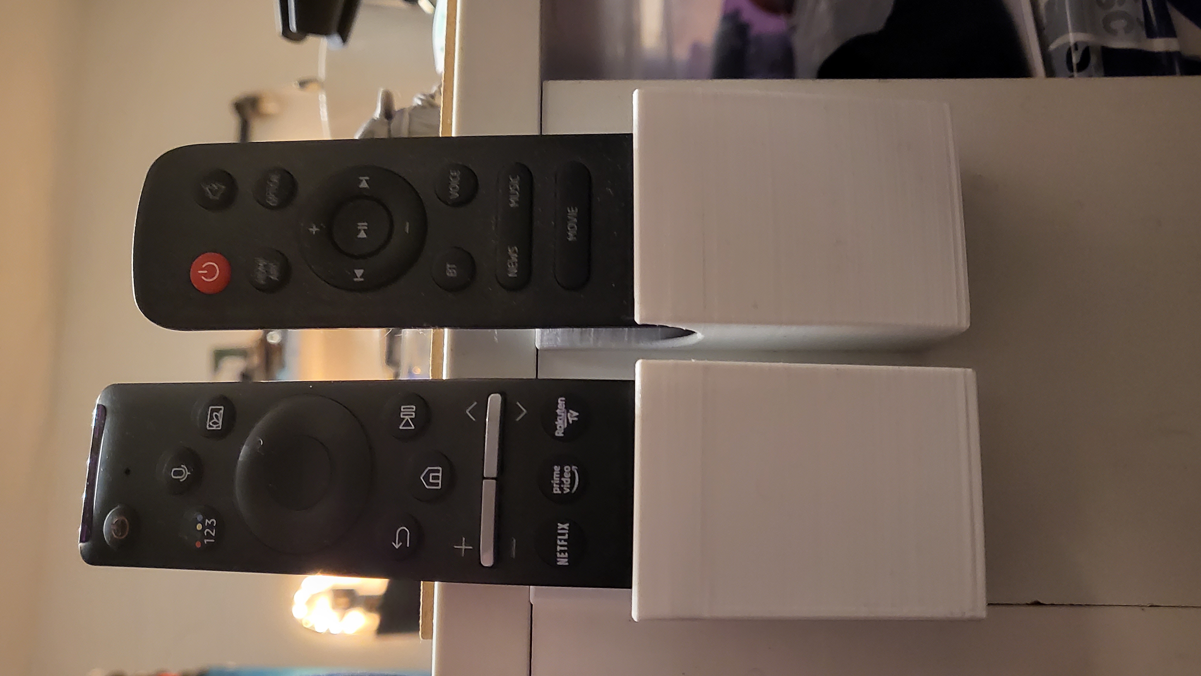 Table side remote holder (for Samsung TV remote) by jm Download free STL model