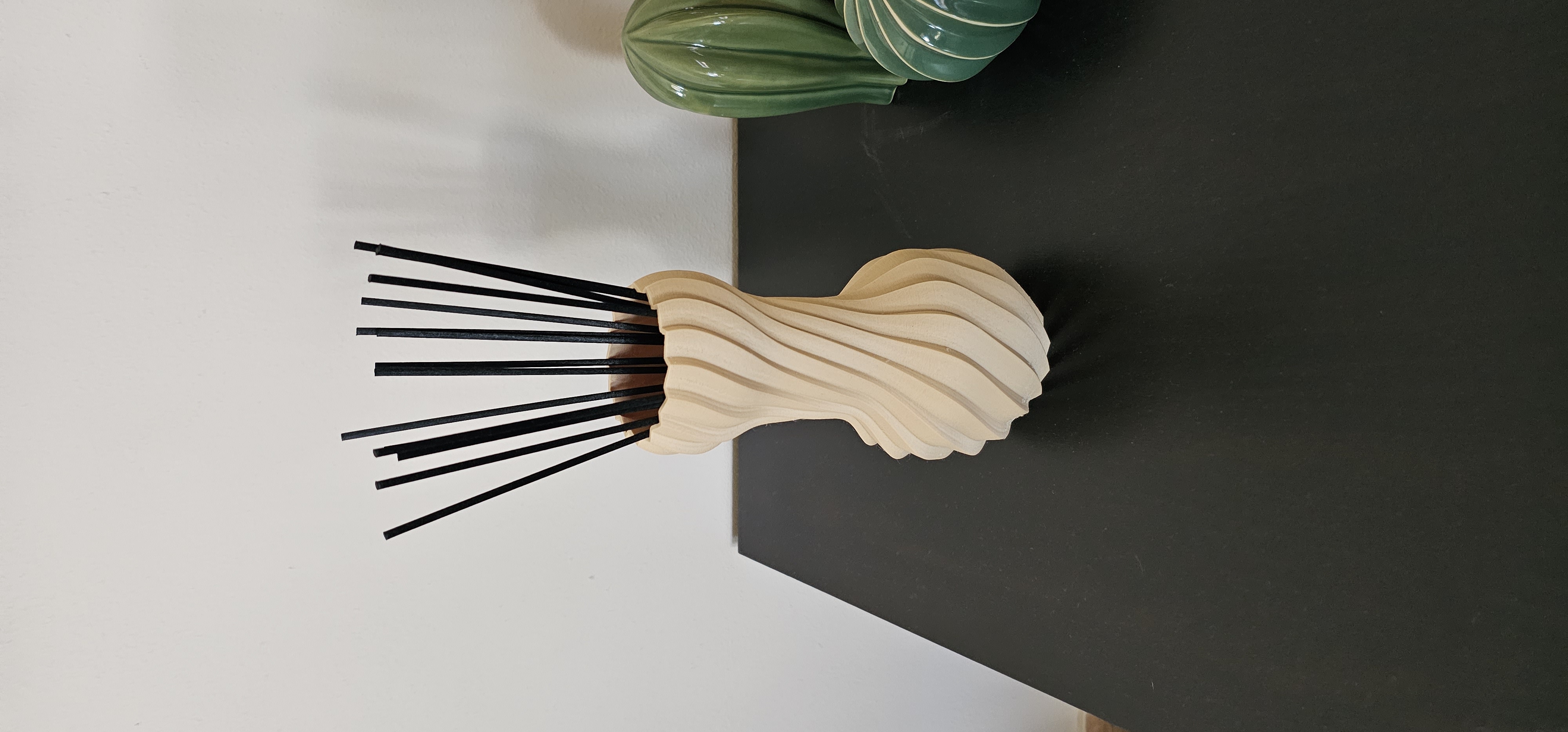 Miniatura 2 do modelo 3D Vaso per profumatore
