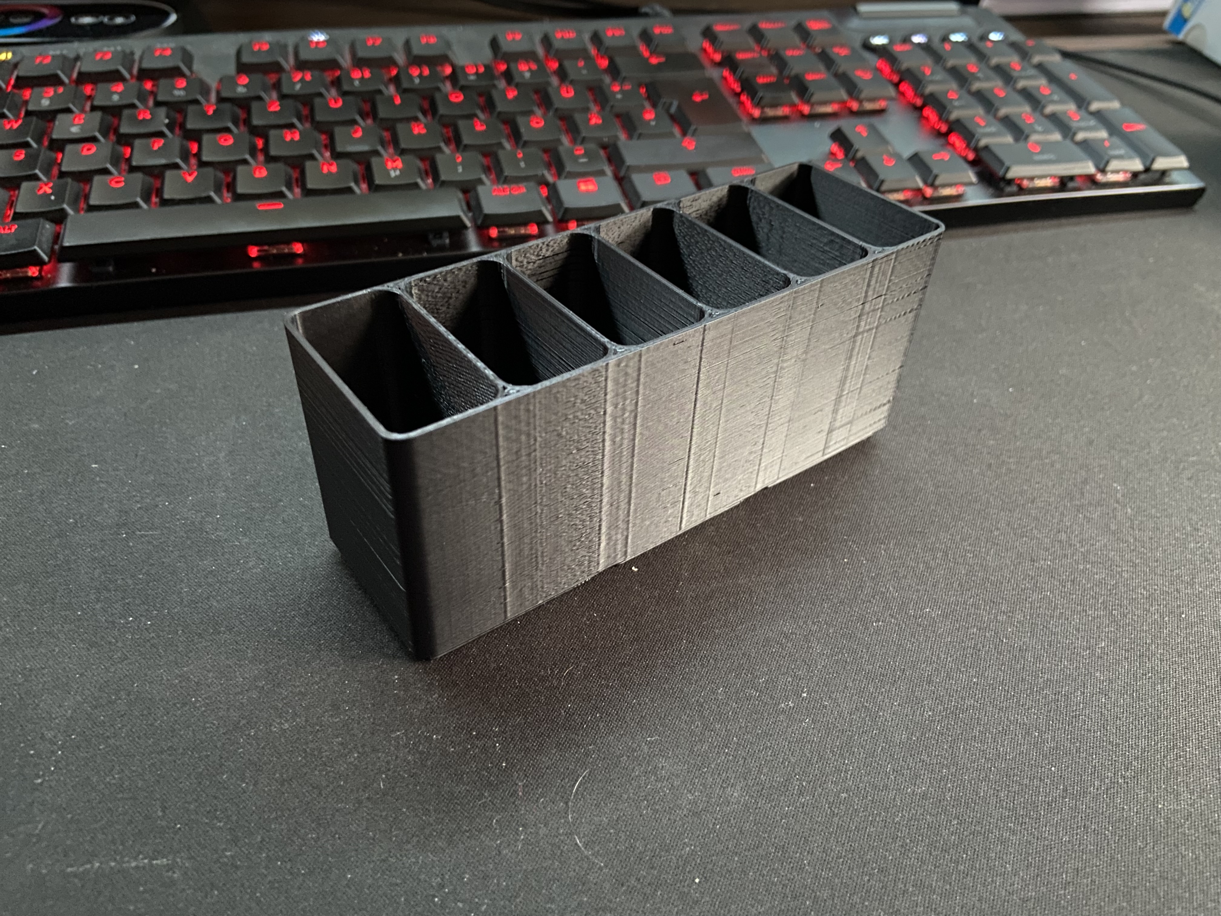 Miniatura 2 do modelo 3D Gridfinity USB Cablemanager