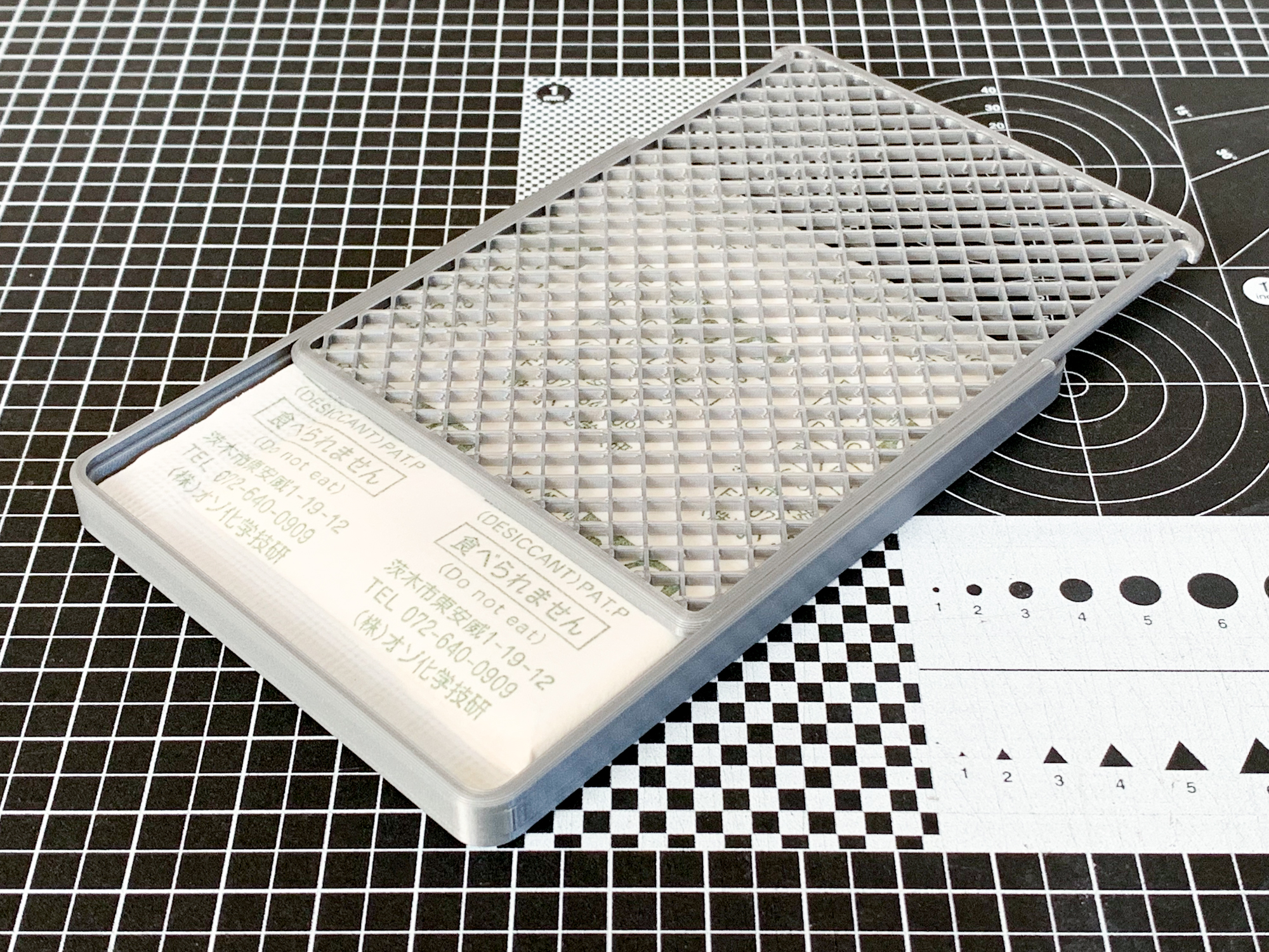 Container for Powerful Desiccant OZO