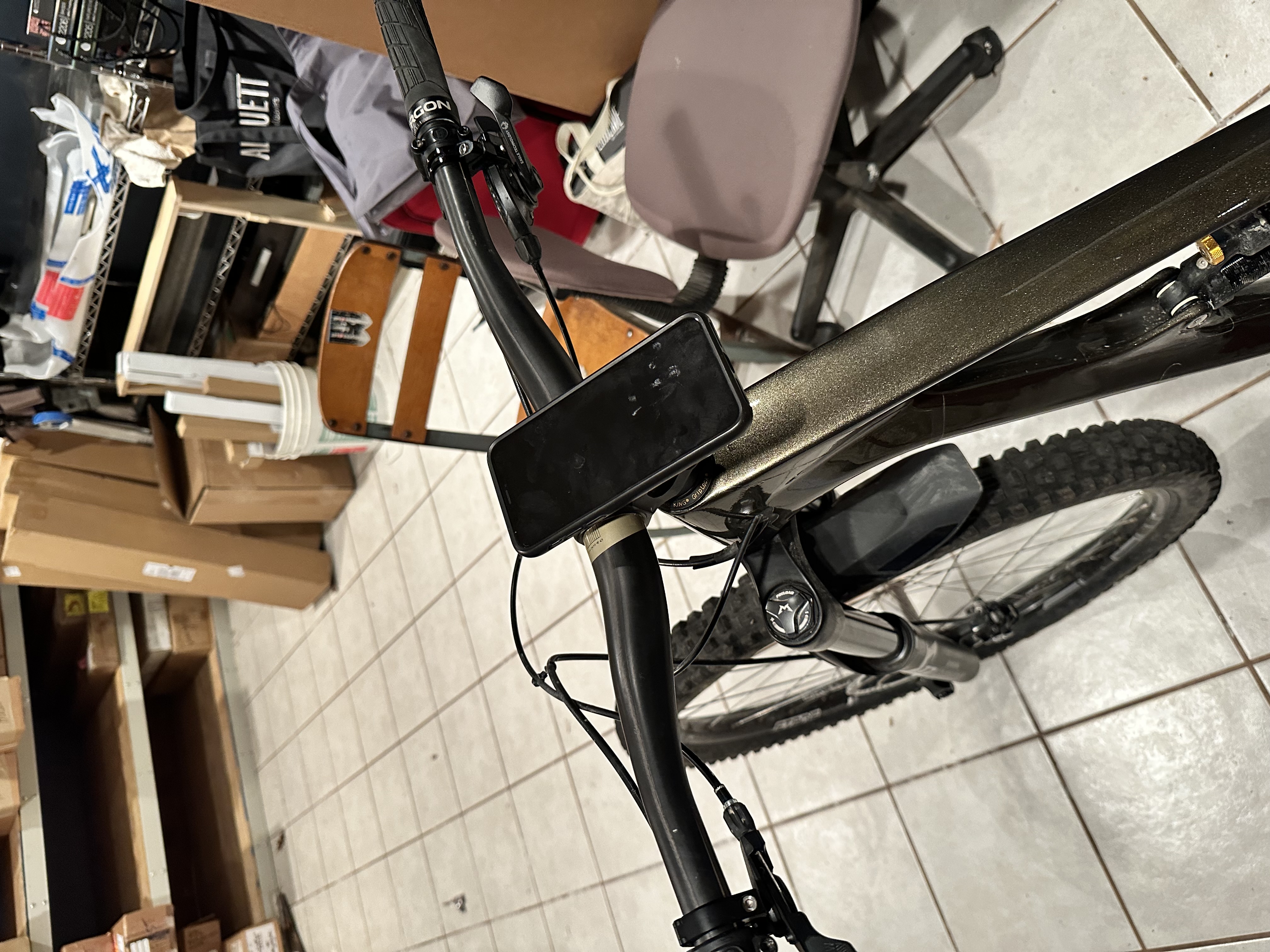 Miniatura 2 do modelo 3D Bike Quadlock stemcap