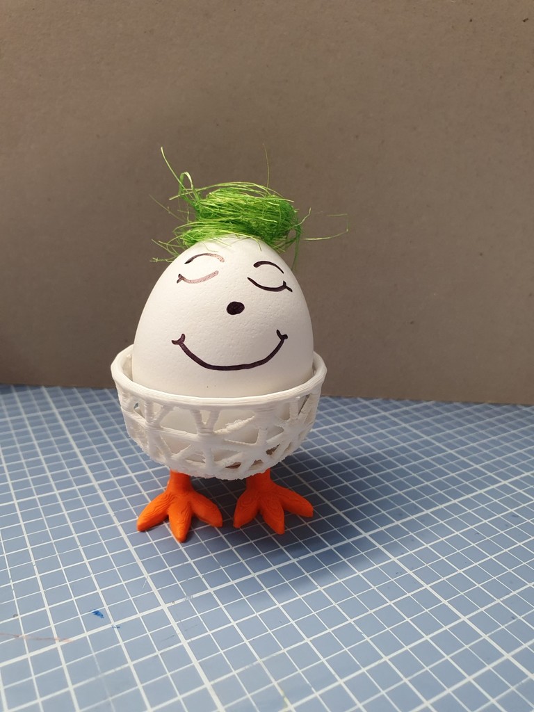 Miniatura 4 do modelo 3D Wireframe Easter Egg Holder