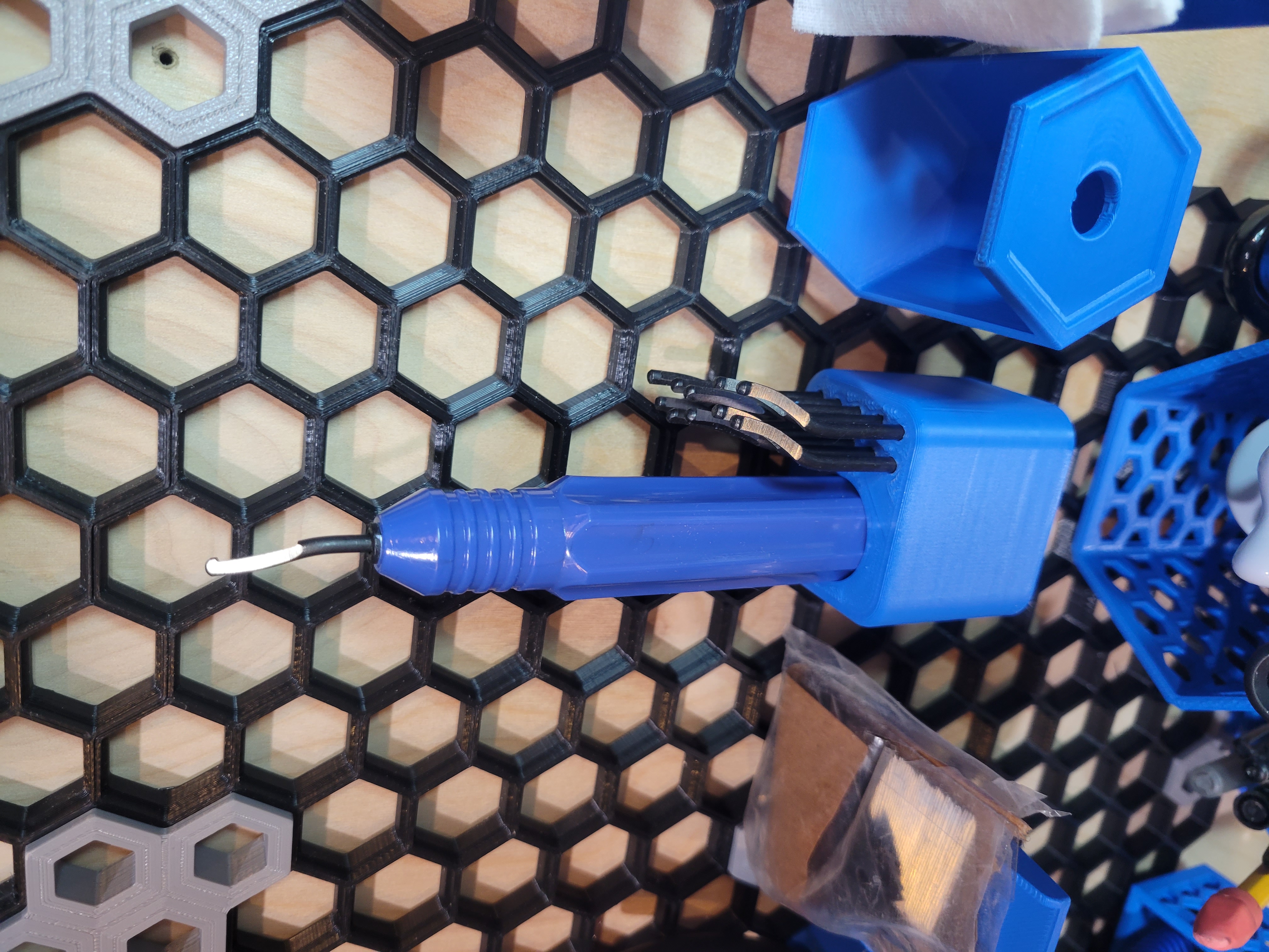 Deburring tool holder for the HSW