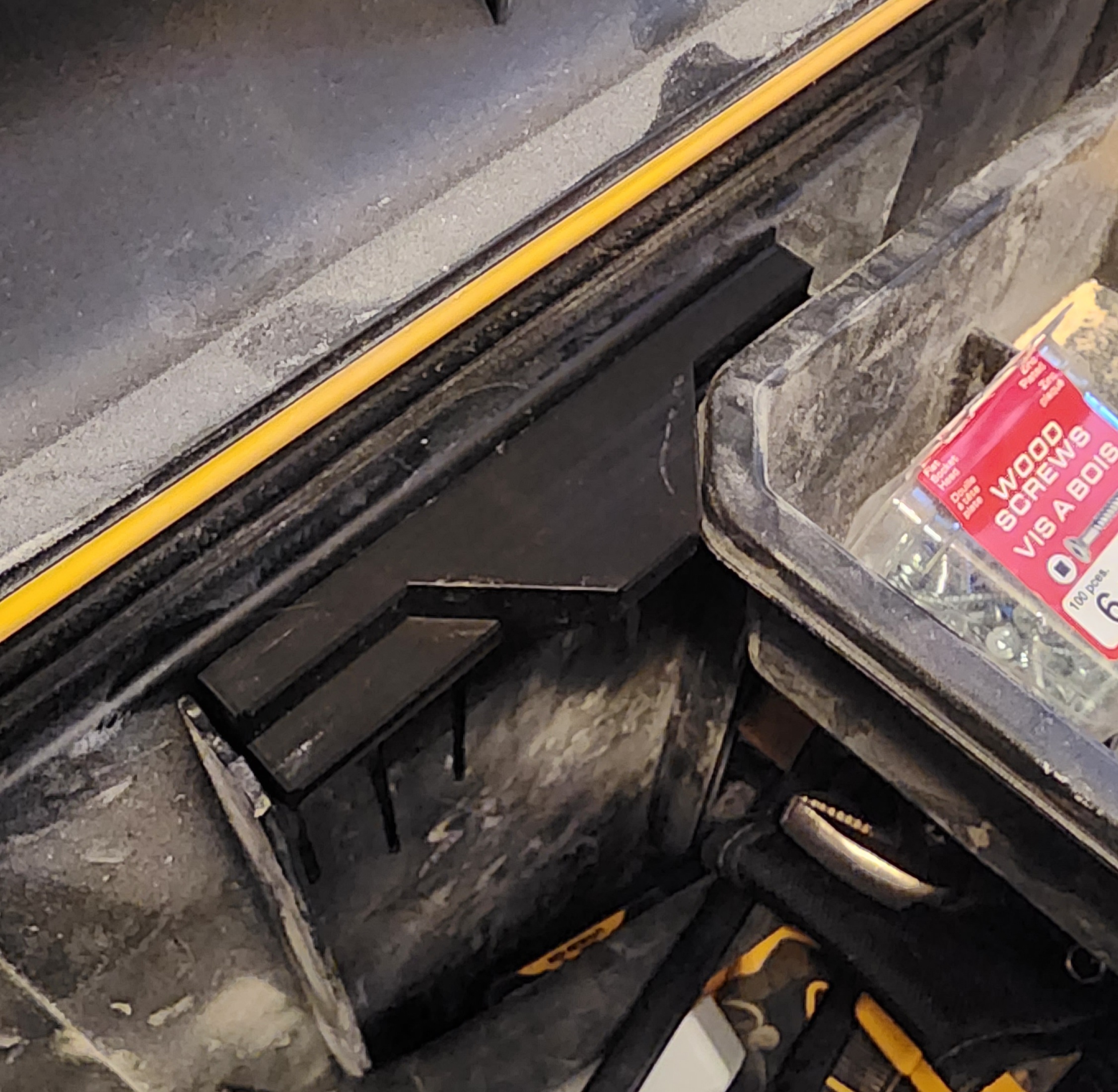 Support for Dewalt Tough Case Tray