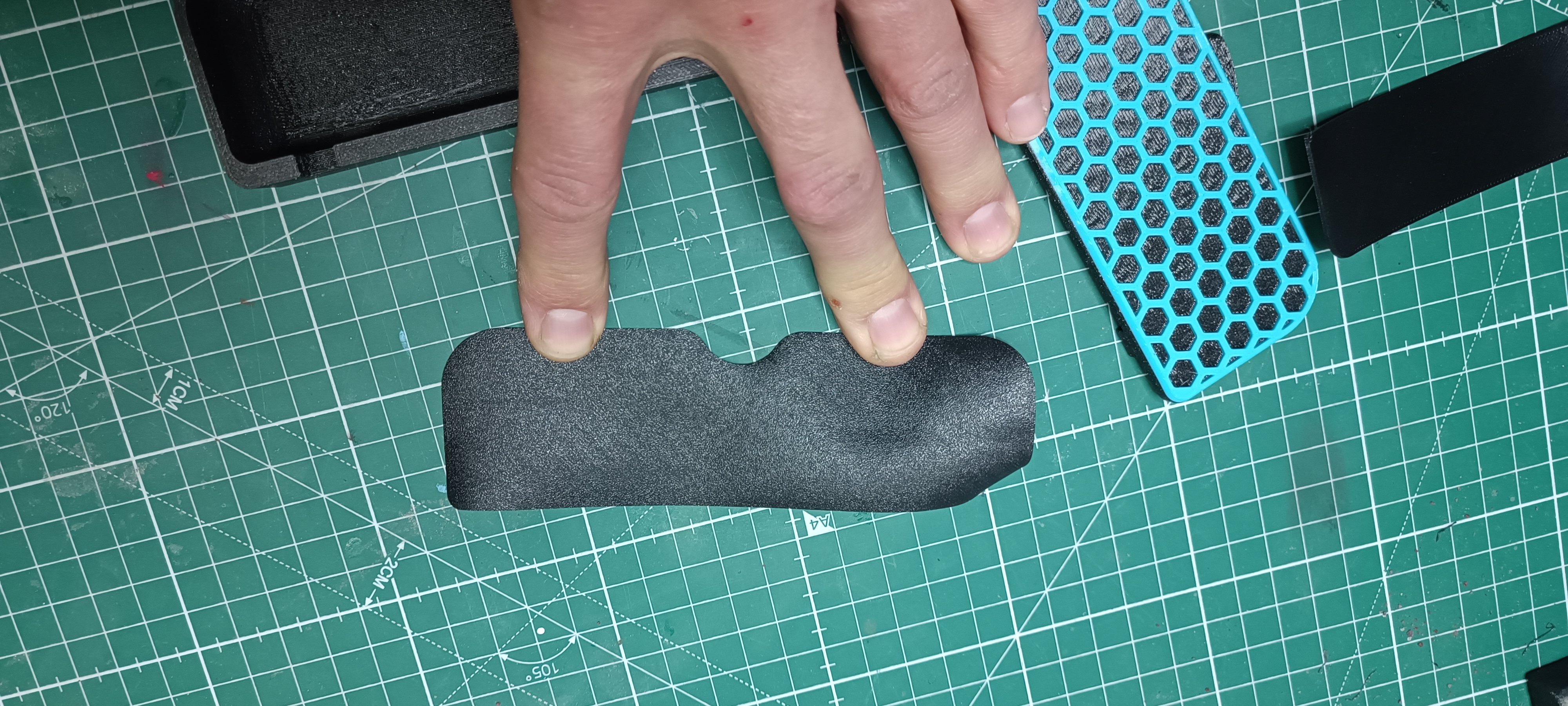 Miniatura 4 do modelo 3D Glasses case