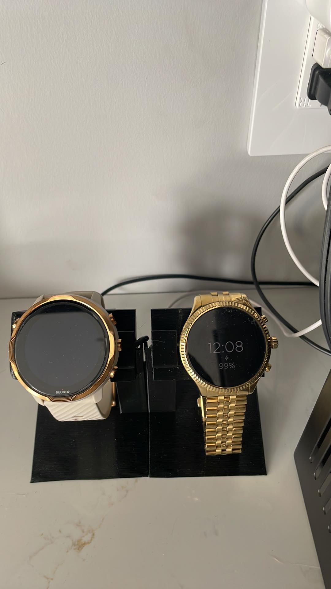 Suunto / Michael Kors dual watch stand