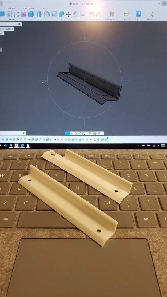 Miniatura 2 do modelo 3D Screen Door Handle