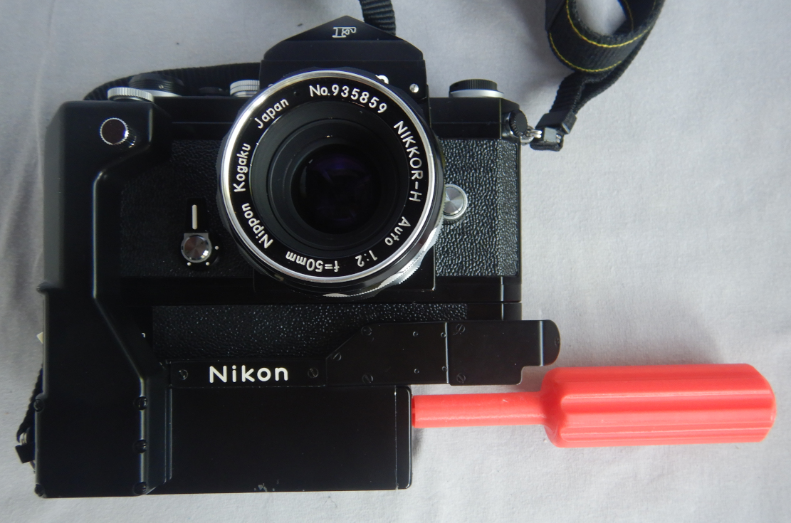 Nikon F F-36 Motor Schraubendreher für Batteriedeckel; Screwdriver for Battery Cover