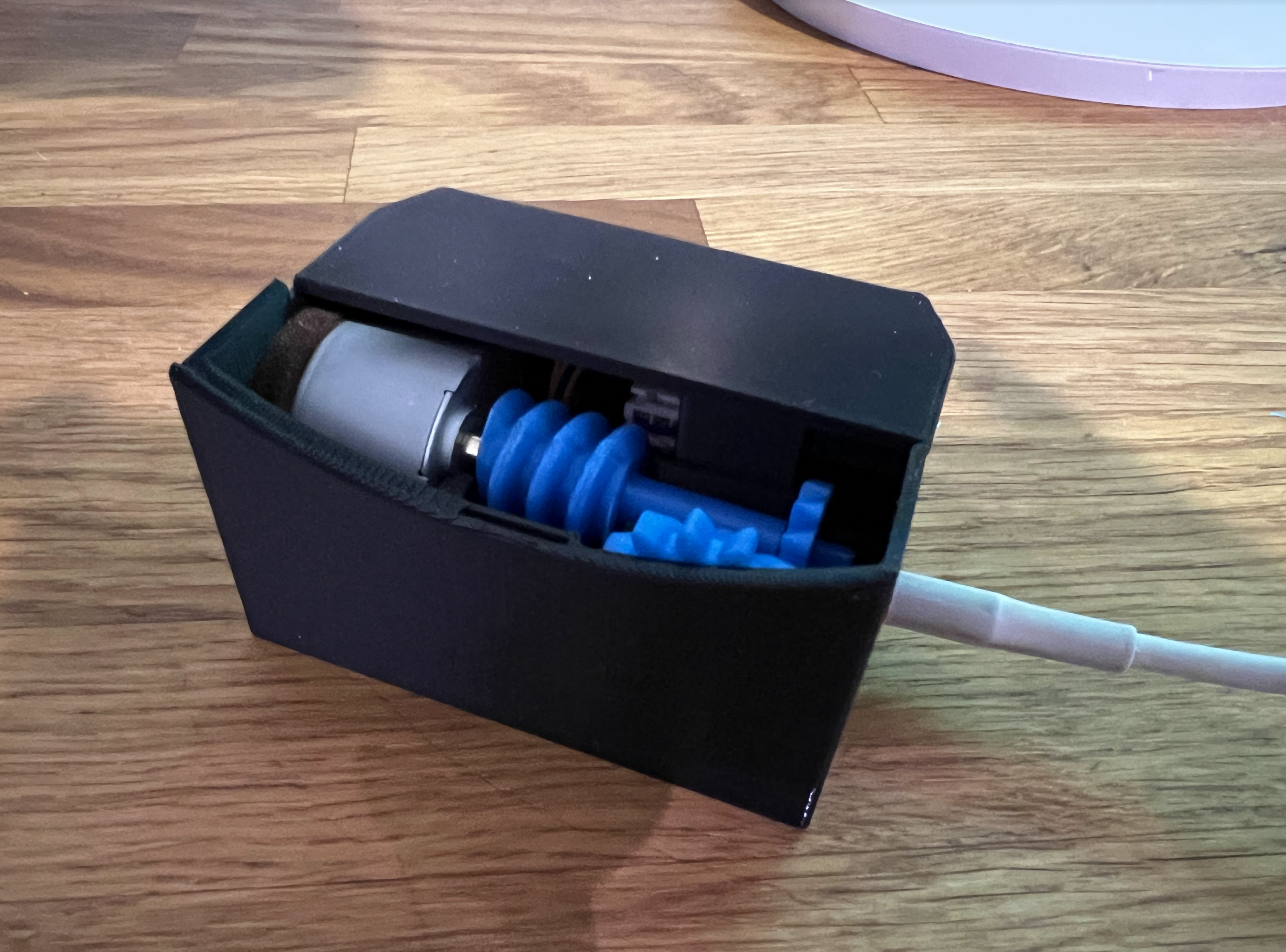 Stretched Case for Hollow Clock 4 3D model thumbnail