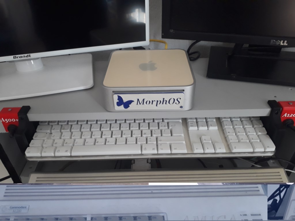 MAC Mini Keyboard Holder by Charly BEGOOD Download free STL model