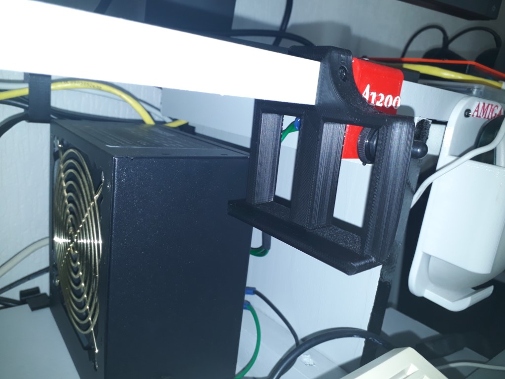 MAC Mini Keyboard Holder by Charly BEGOOD Download free STL model