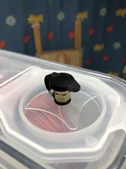 Pneumatic connector cap