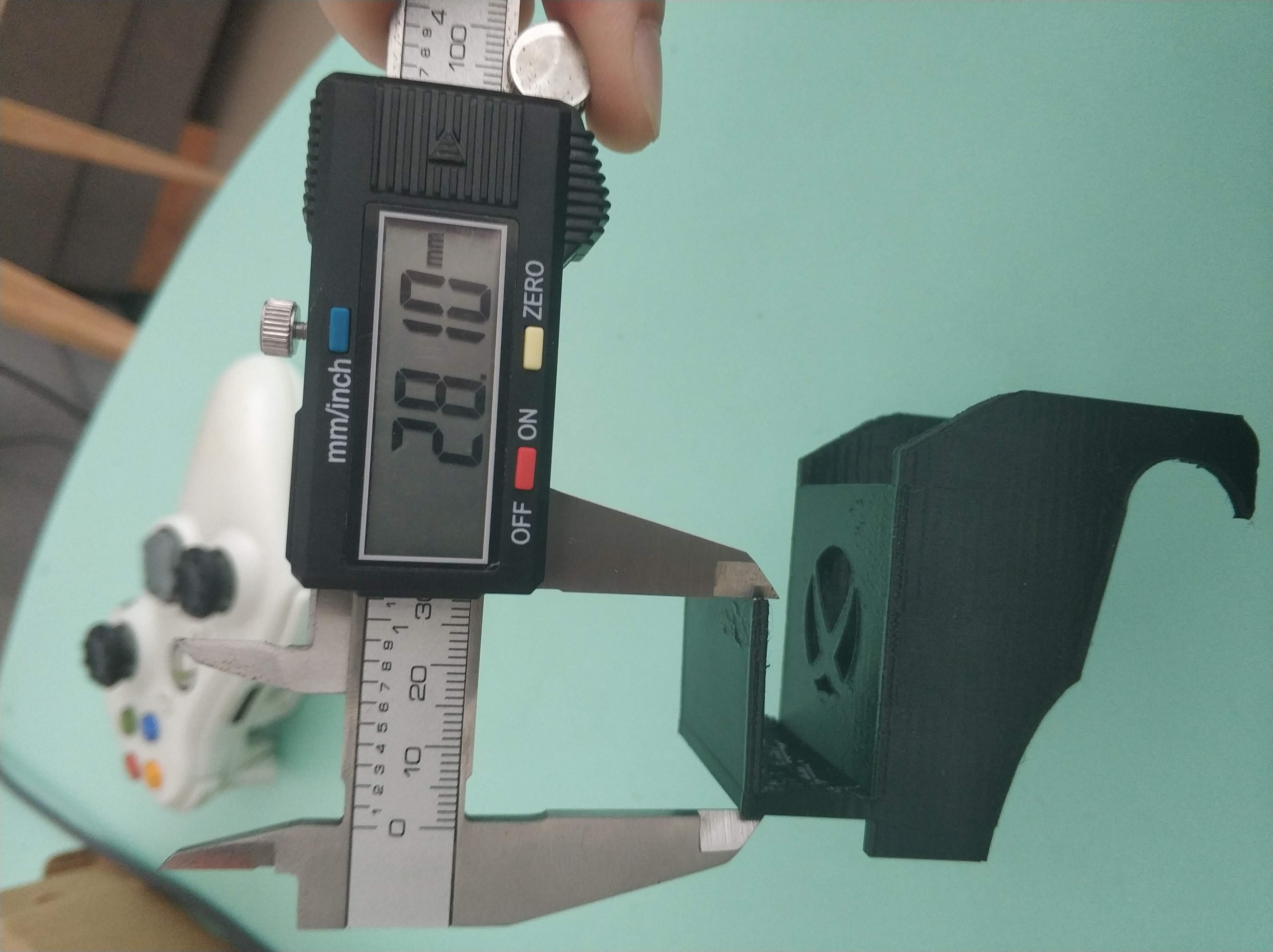 Miniatura 2 do modelo 3D Xbox Controller holder