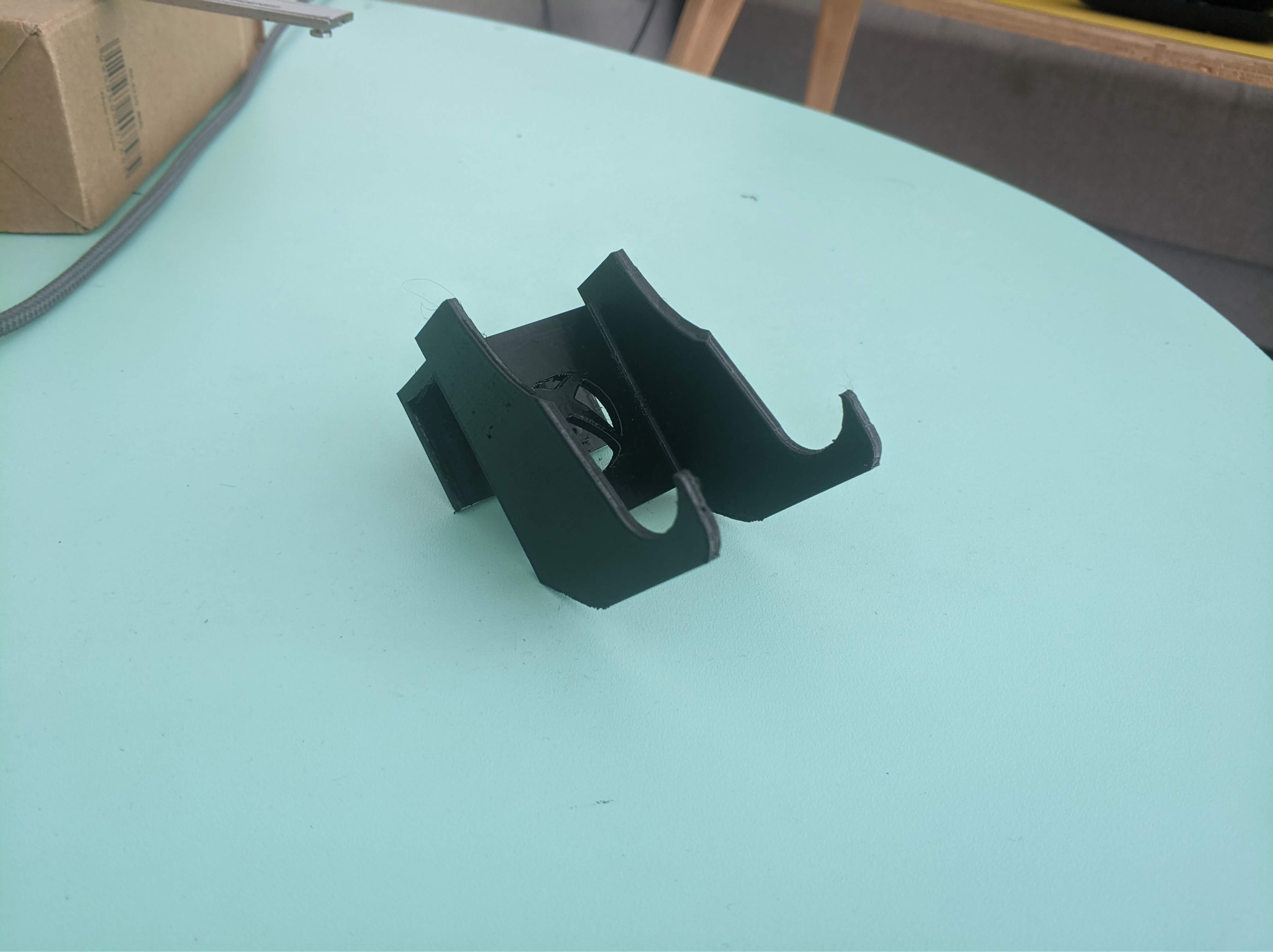 Miniatura 6 do modelo 3D Xbox Controller holder