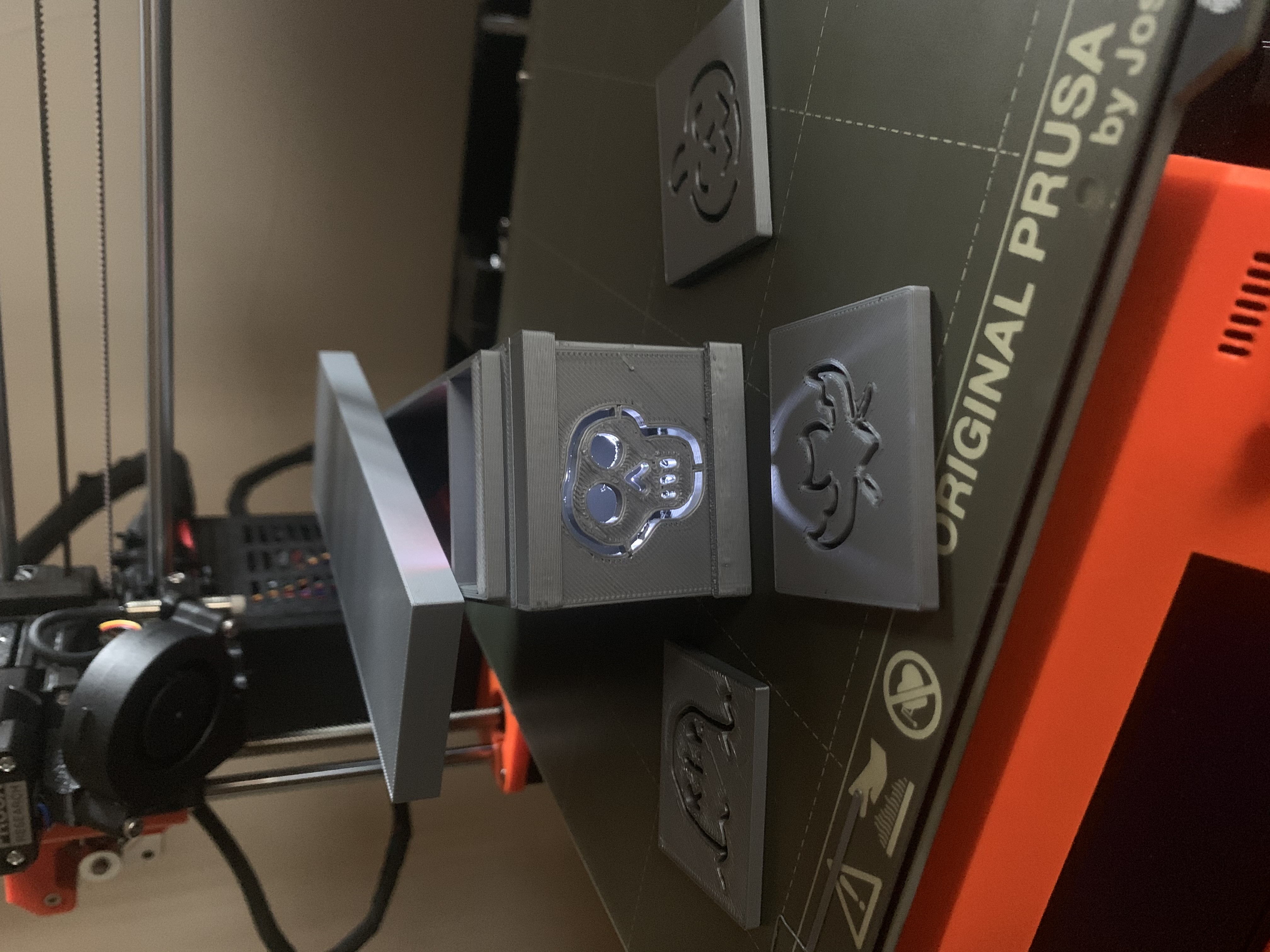 Miniatura 4 do modelo 3D Flashlight Projector Box
