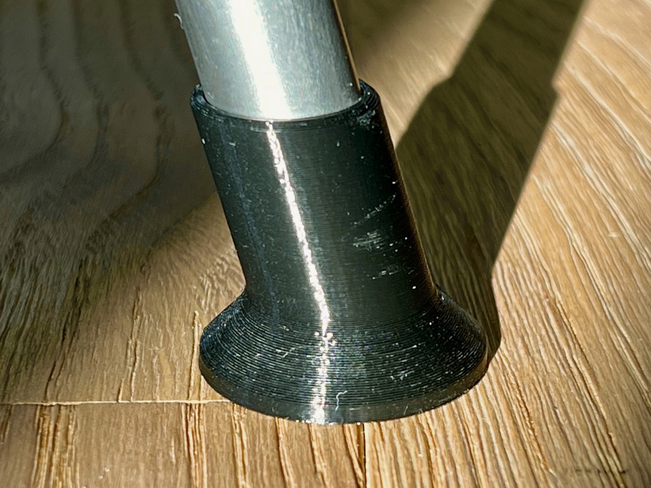 Chair Feet in many Diameters and Angles - Floor Protection - Rev. C