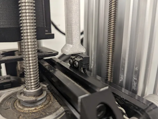 Filament runout sensor trigger for clay printer