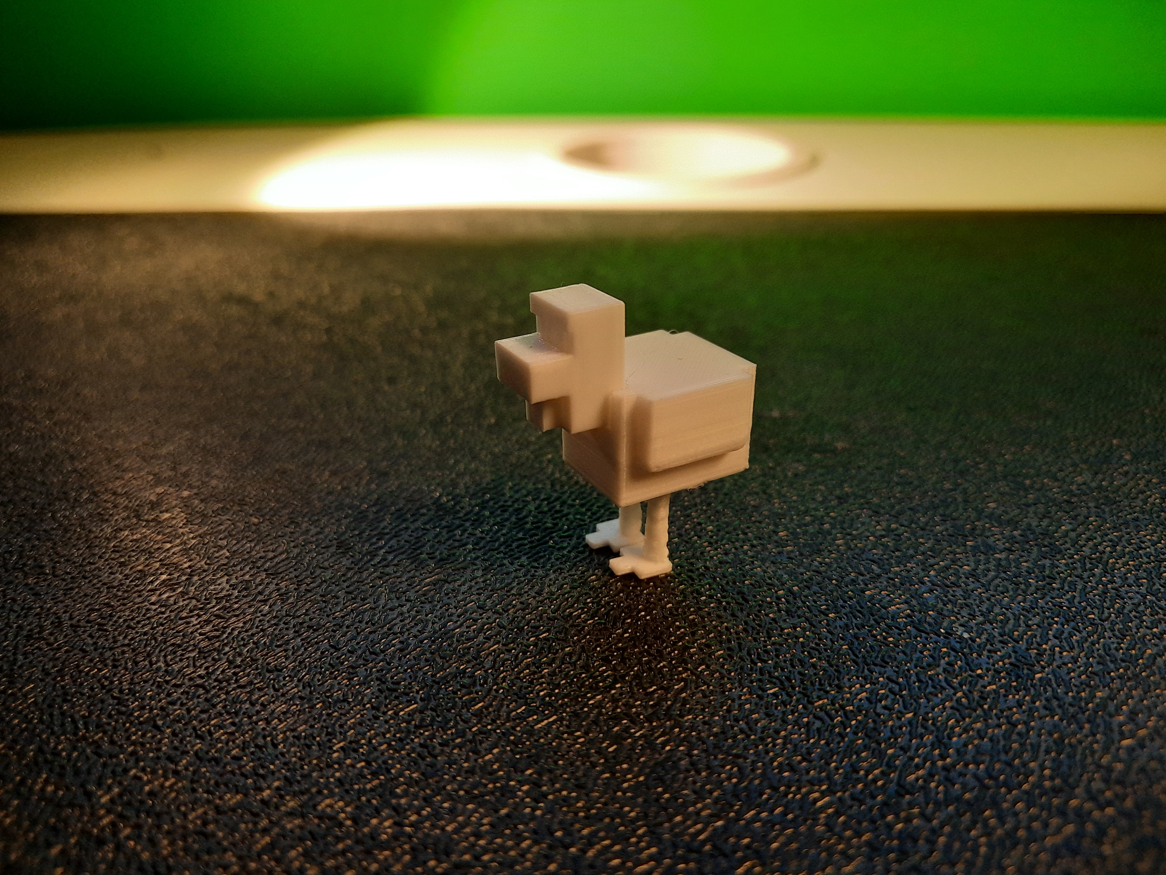Minecraft Chicken (no supports)