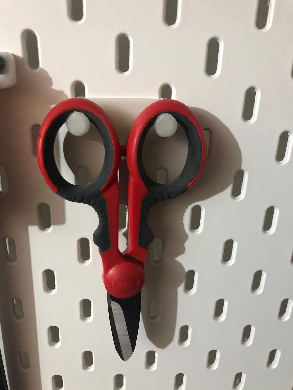 Skadis Holder for Electrician Scissors