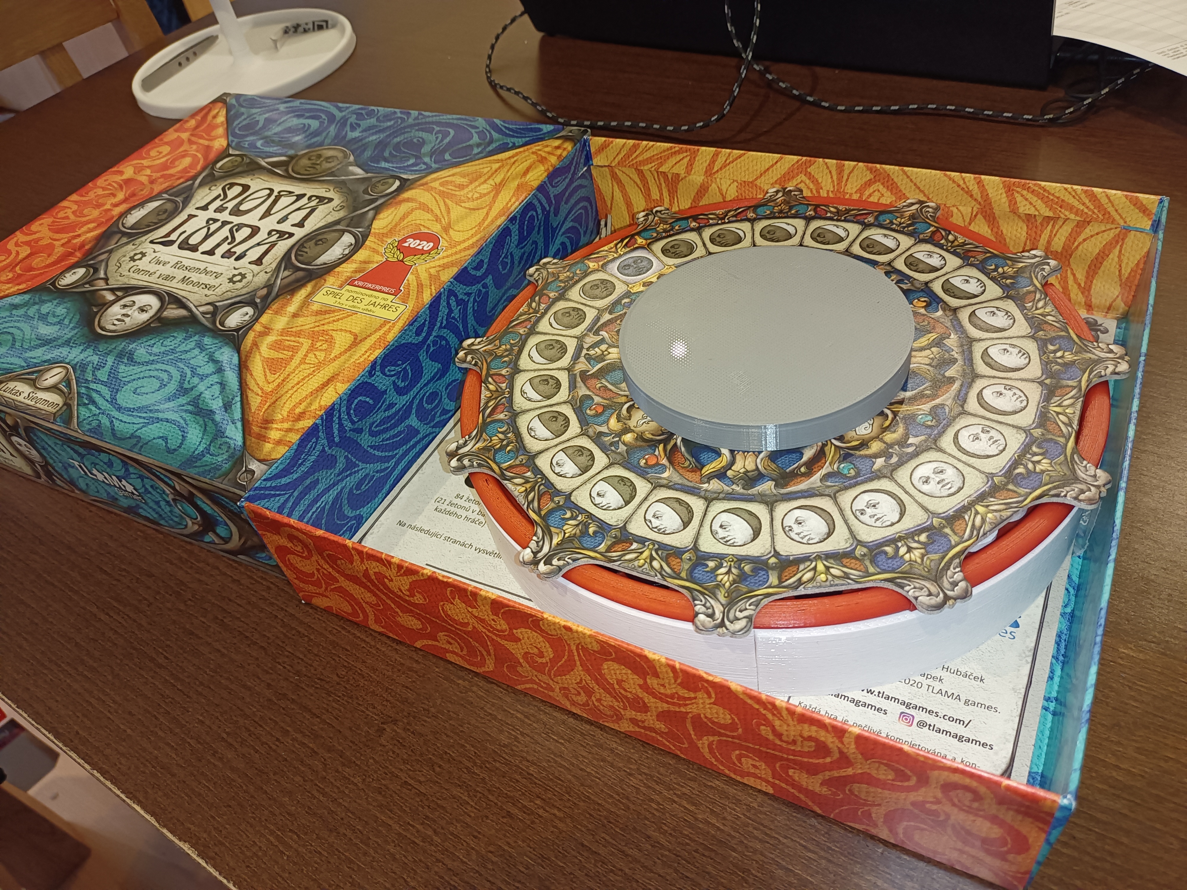 Nova Luna - board game insert