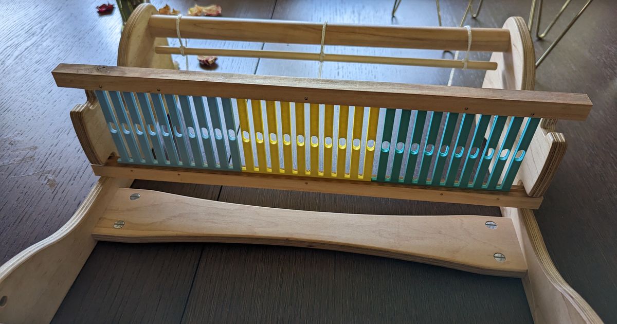 Weaving Reeds and Heddle Bar by Lawrence Black Download free STL