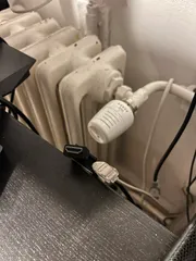 HDMI, Ethernet cable holder