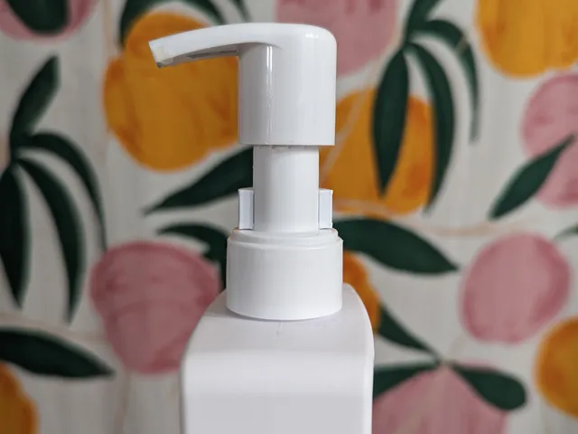 Native-brand Shampoo & Conditioner Pump Limiter